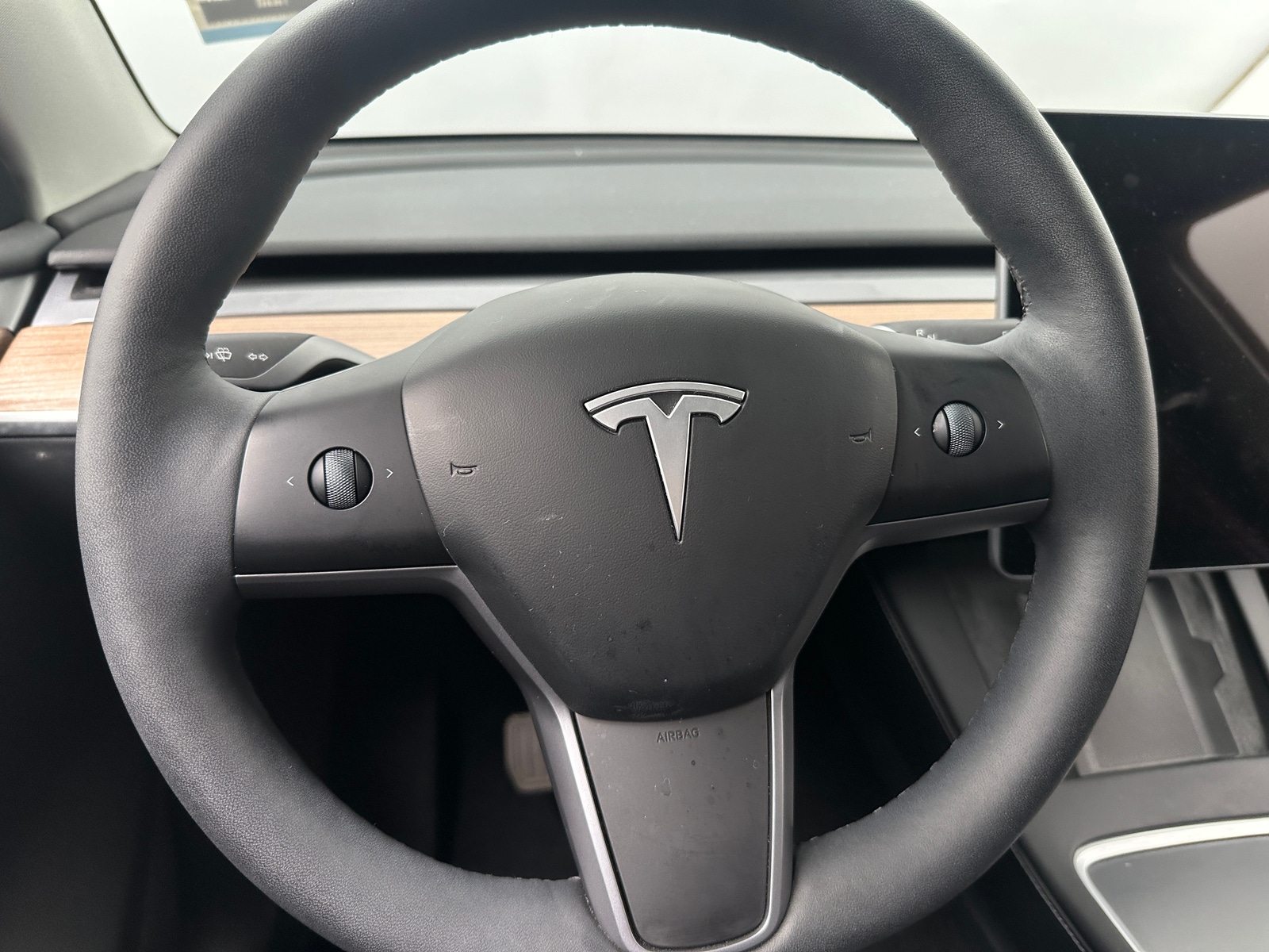 Thumbnail: 2025 Tesla Model Y - 4