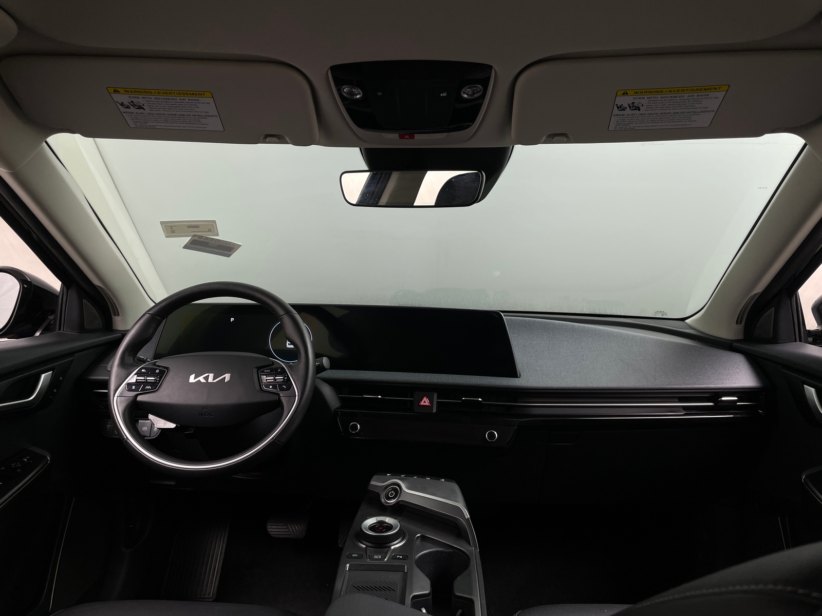 Thumbnail: 2023 Kia EV6 - 2