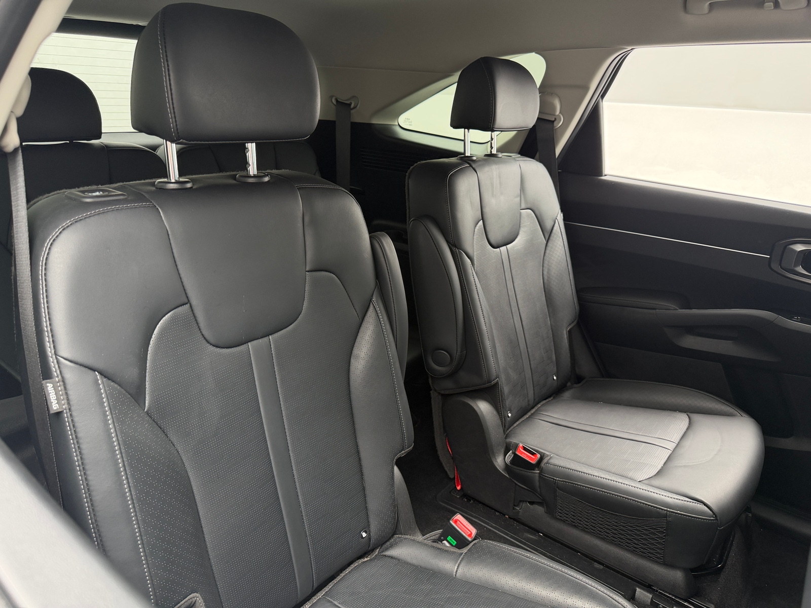 Thumbnail: 2025 Kia Sorento - 5