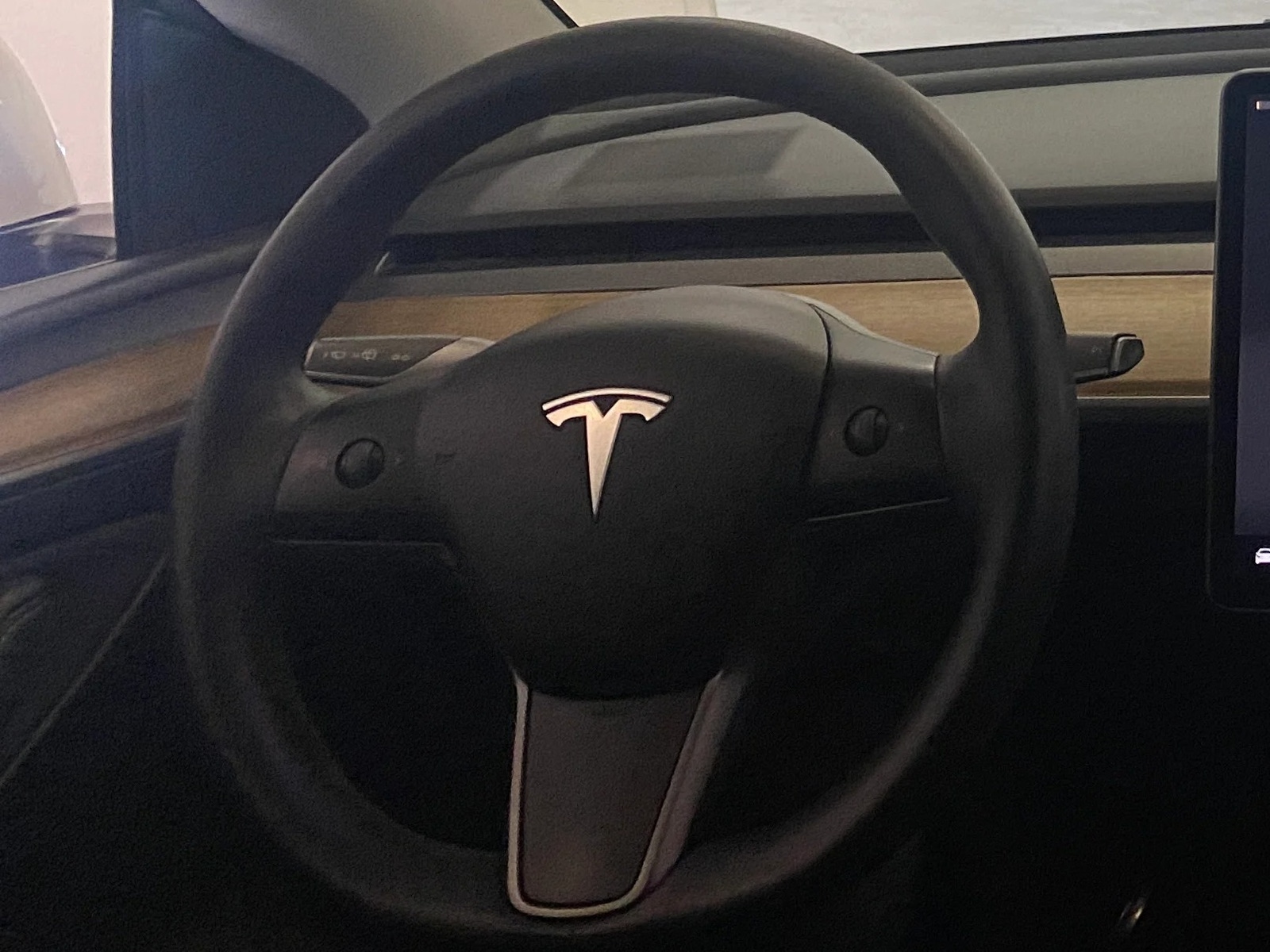 Thumbnail: 2023 Tesla Model Y - 4