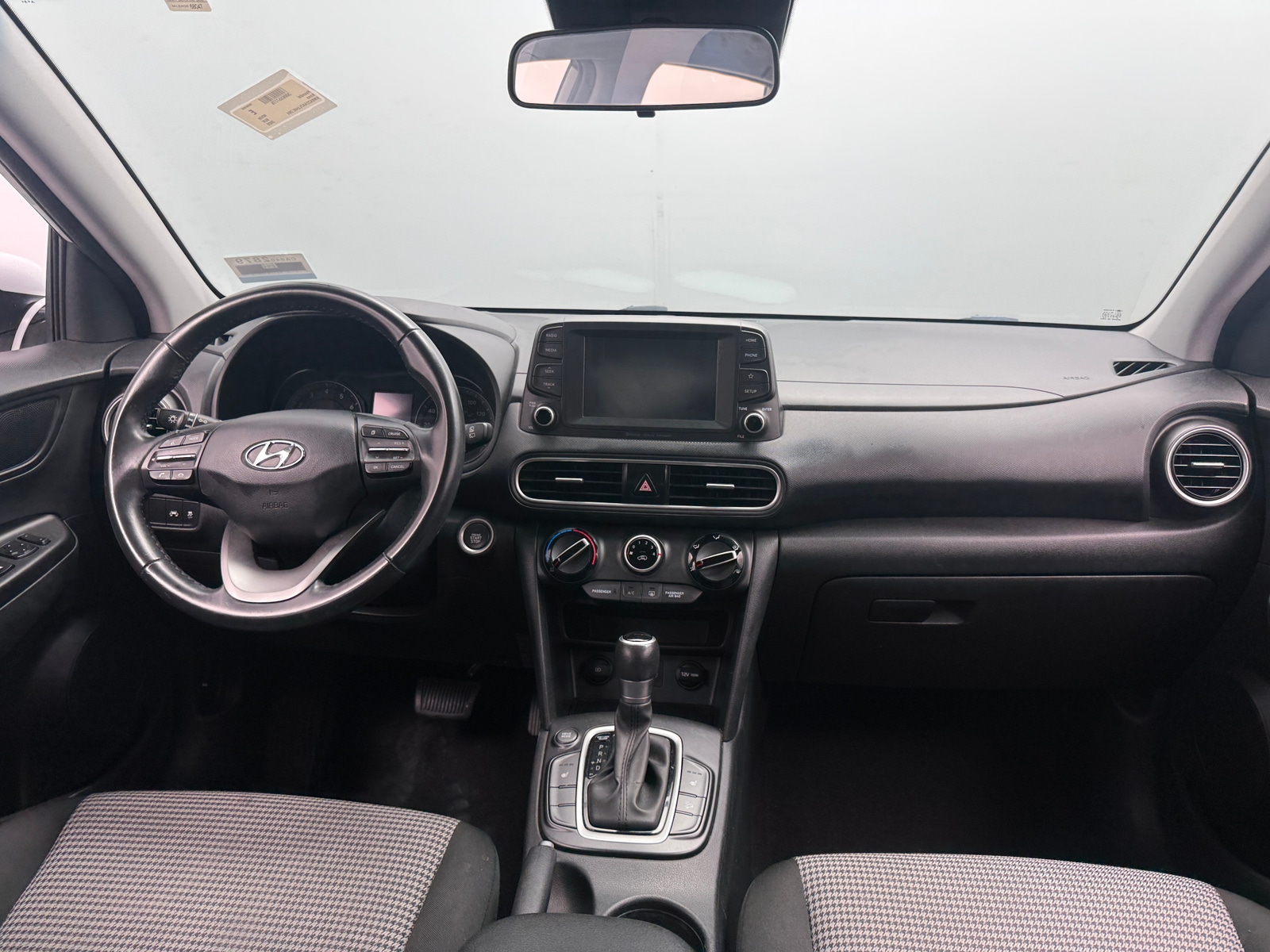 Thumbnail: 2020 Hyundai Kona - 3