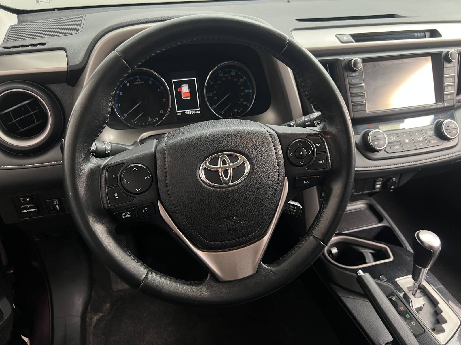 Thumbnail: 2017 Toyota RAV4 - 4
