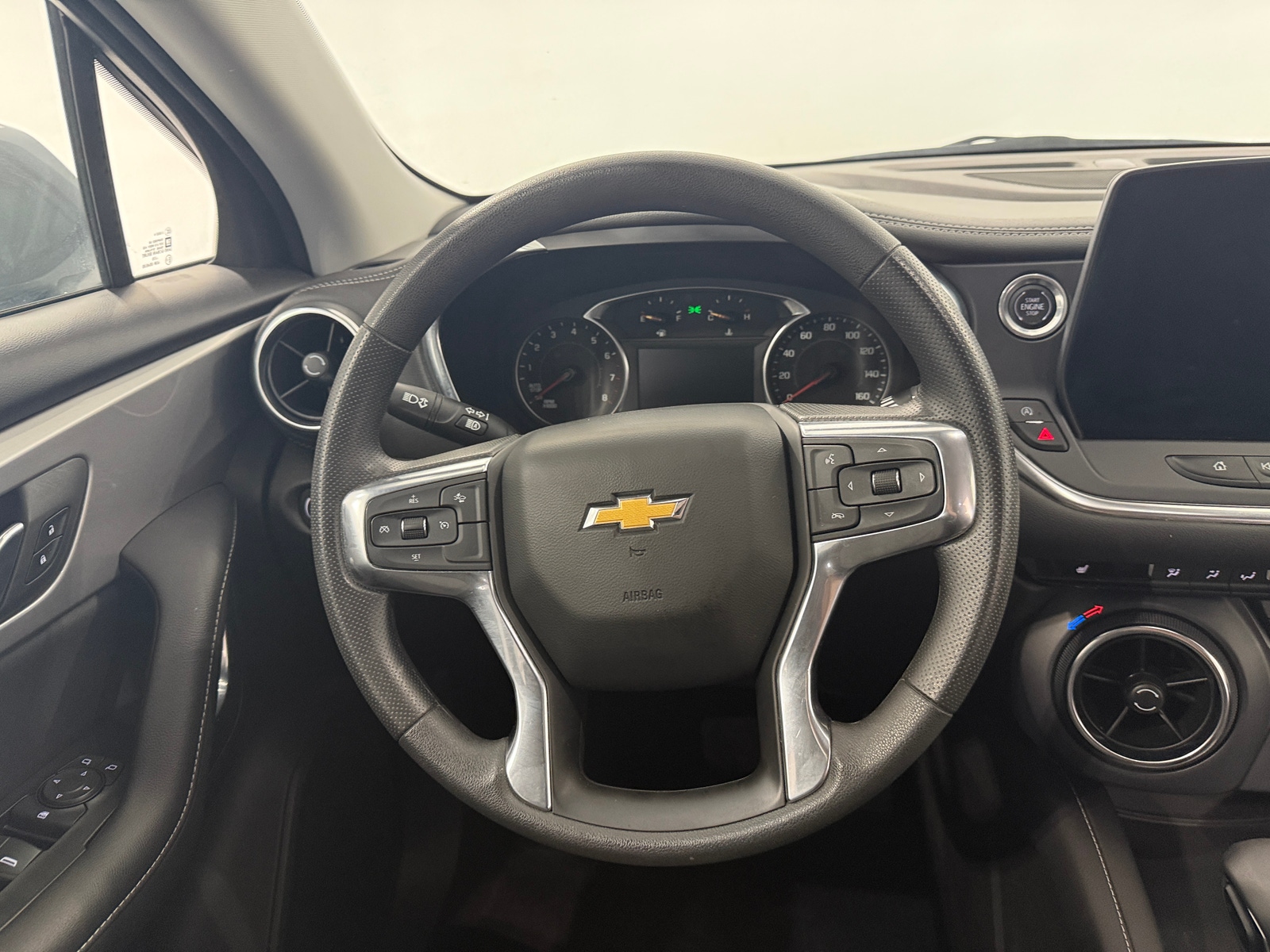 Thumbnail: 2025 Chevrolet Blazer - 5