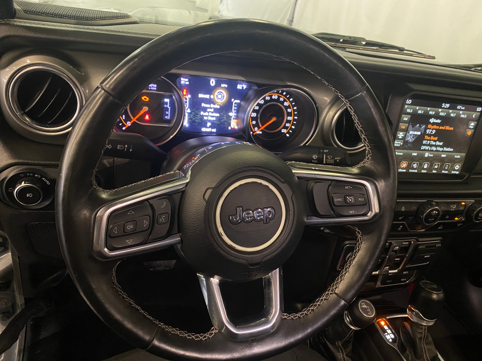 Thumbnail: 2023 Jeep Wrangler - 5