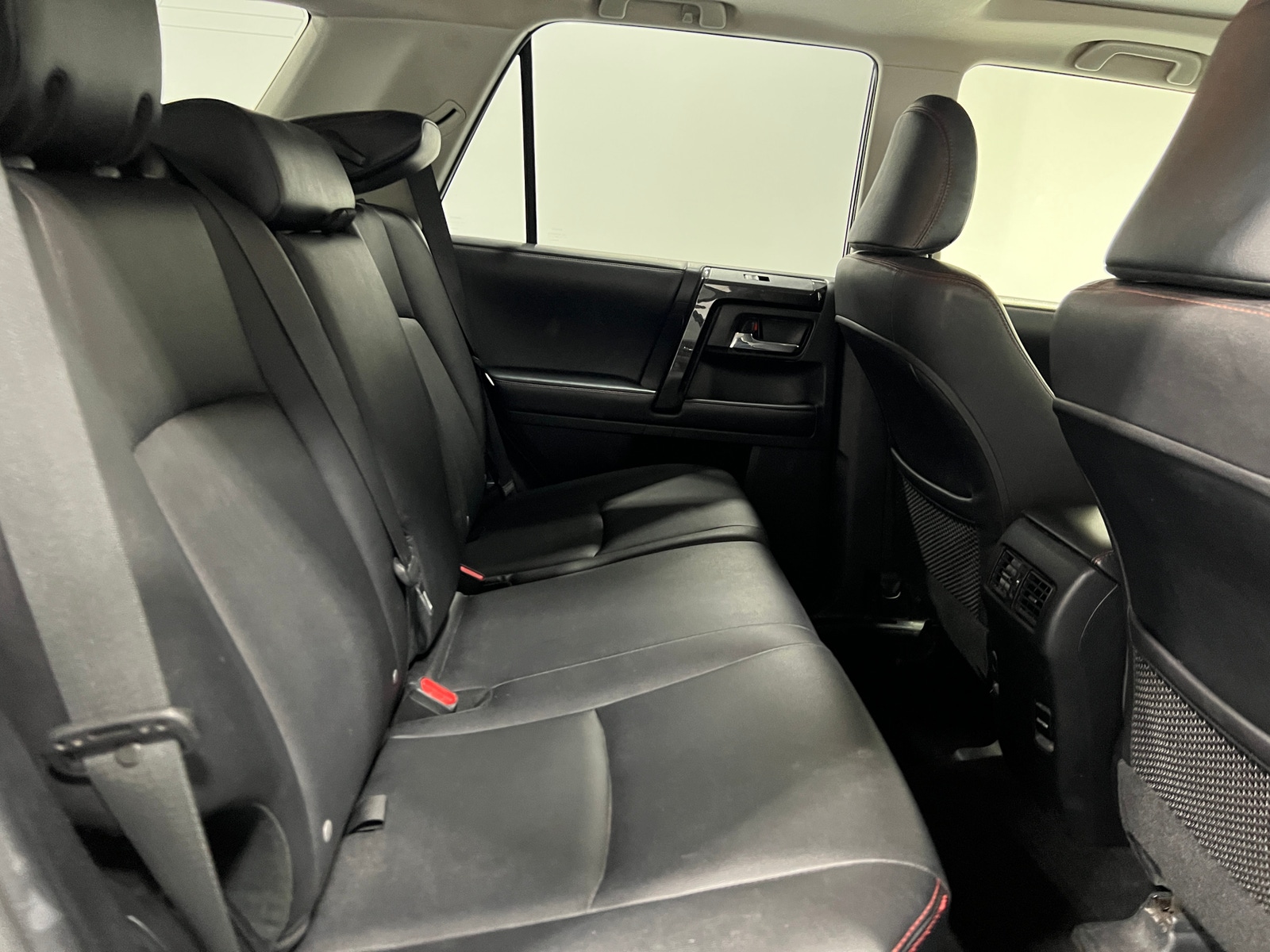 Thumbnail: 2018 Toyota 4Runner - 6
