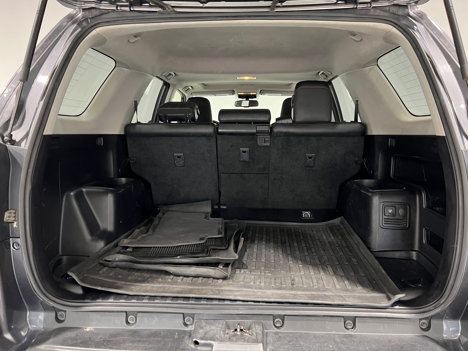 Thumbnail: 2018 Toyota 4Runner - 7