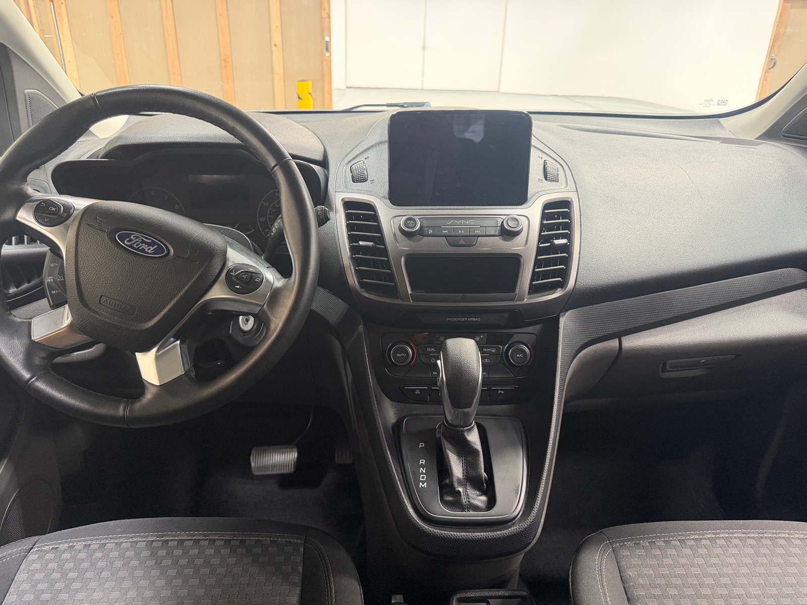 Thumbnail: 2022 Ford Transit Series - 3
