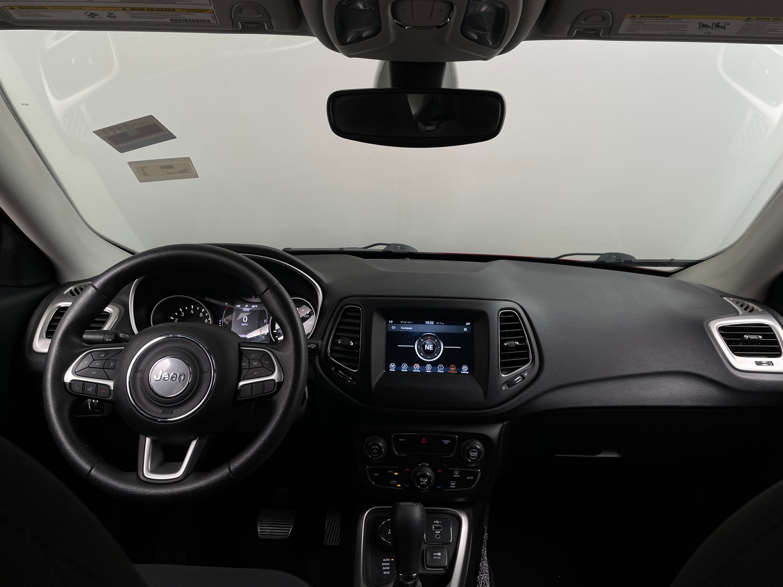 Thumbnail: 2019 Jeep Compass - 3