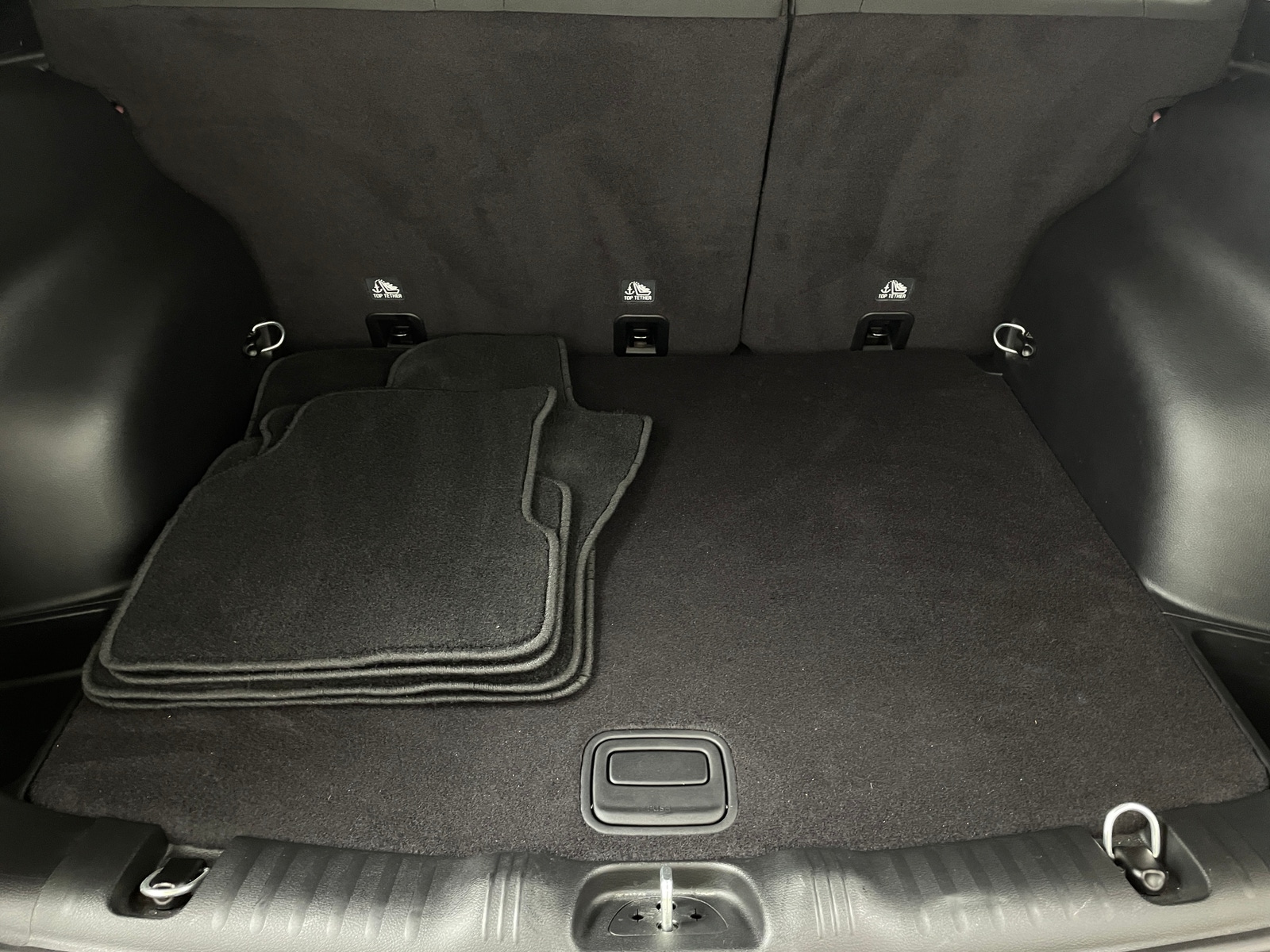 Thumbnail: 2019 Jeep Compass - 7