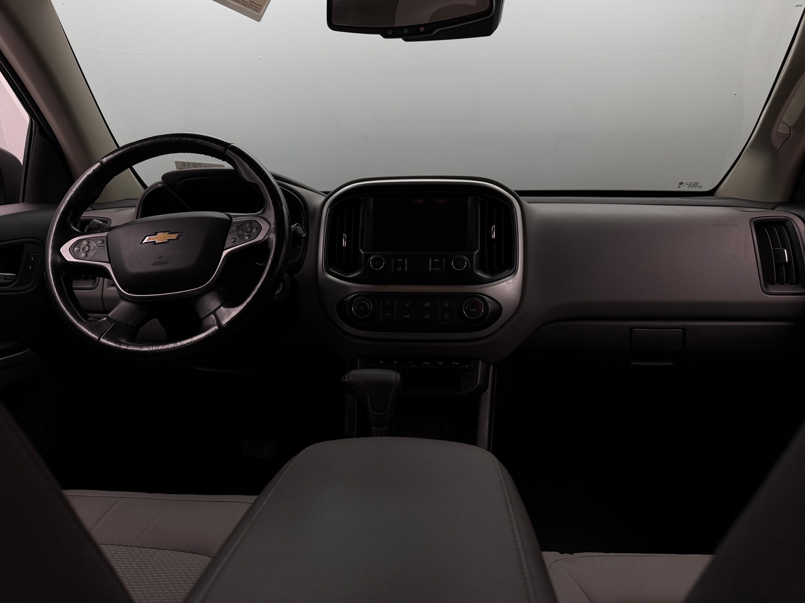 Thumbnail: 2019 Chevrolet Colorado - 3