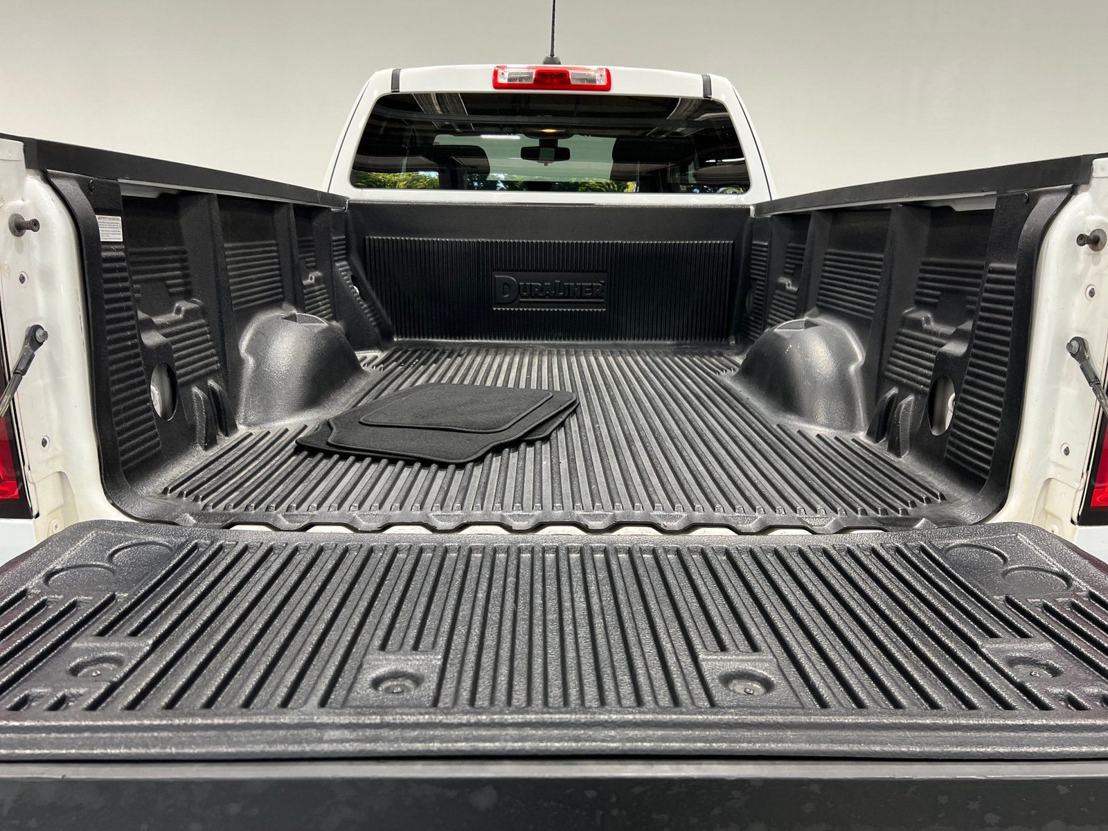 Thumbnail: 2022 Chevrolet Colorado - 7
