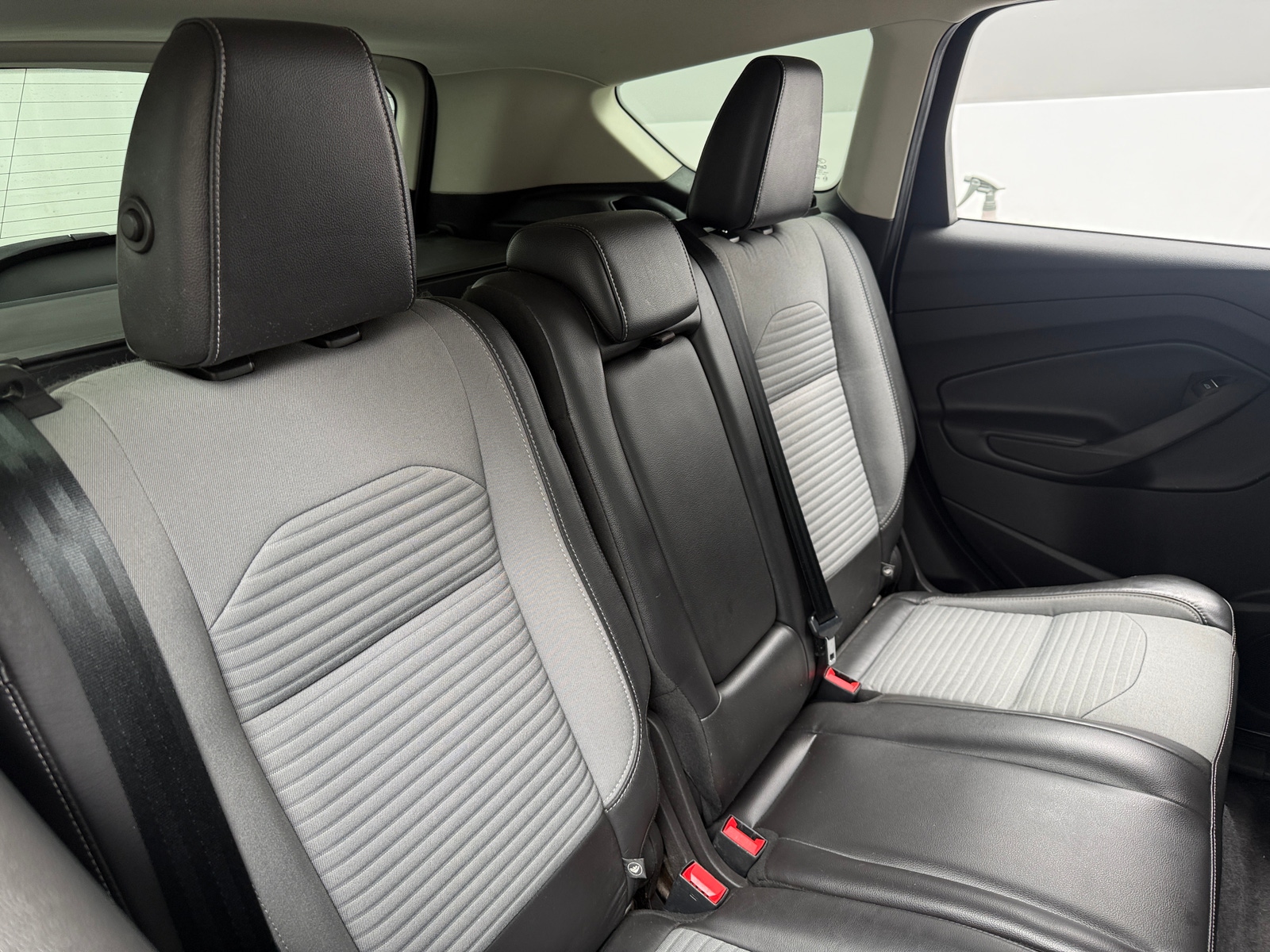 Thumbnail: 2017 Ford Escape - 6
