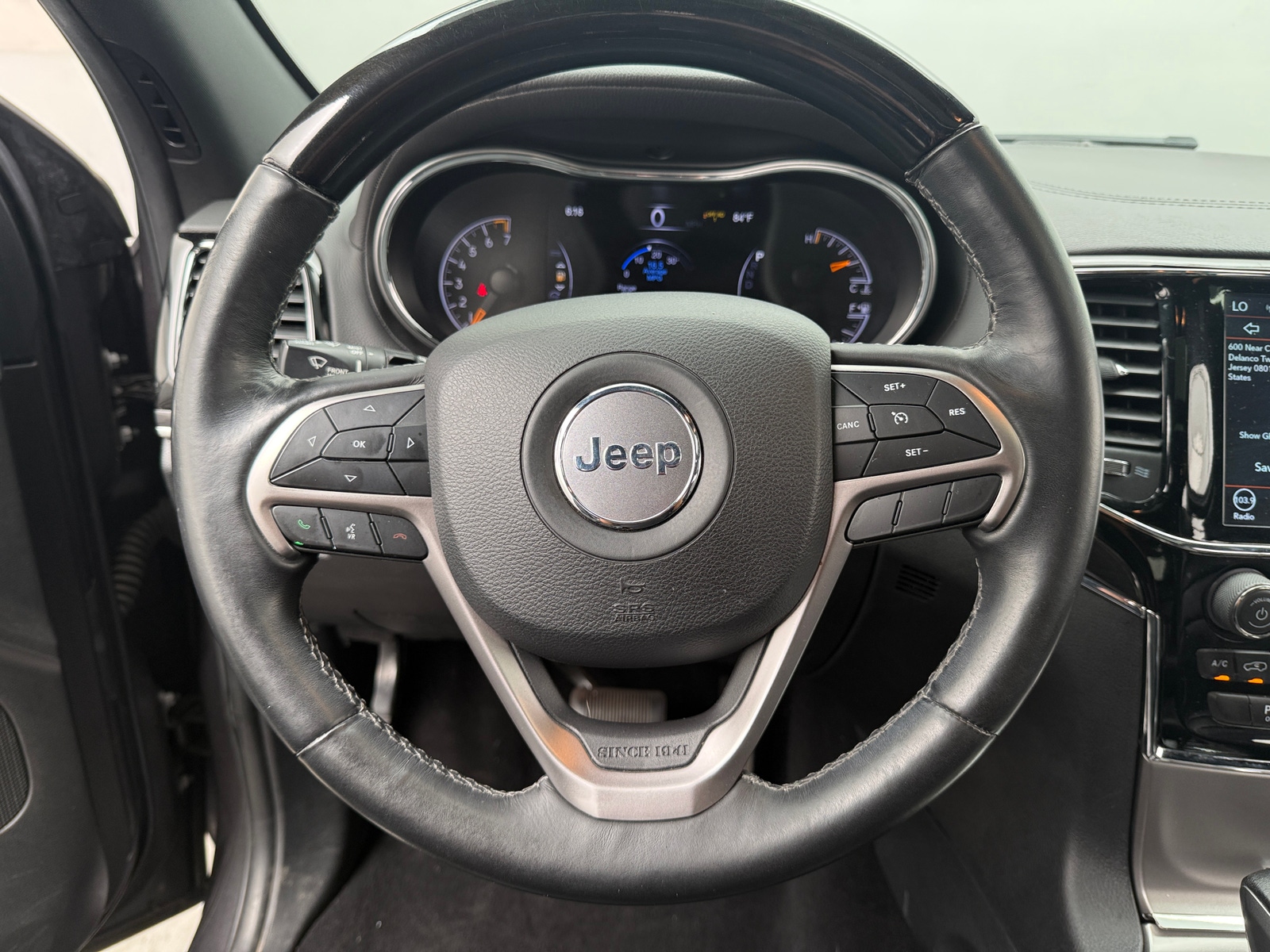 Thumbnail: 2019 Jeep Grand Cherokee - 4