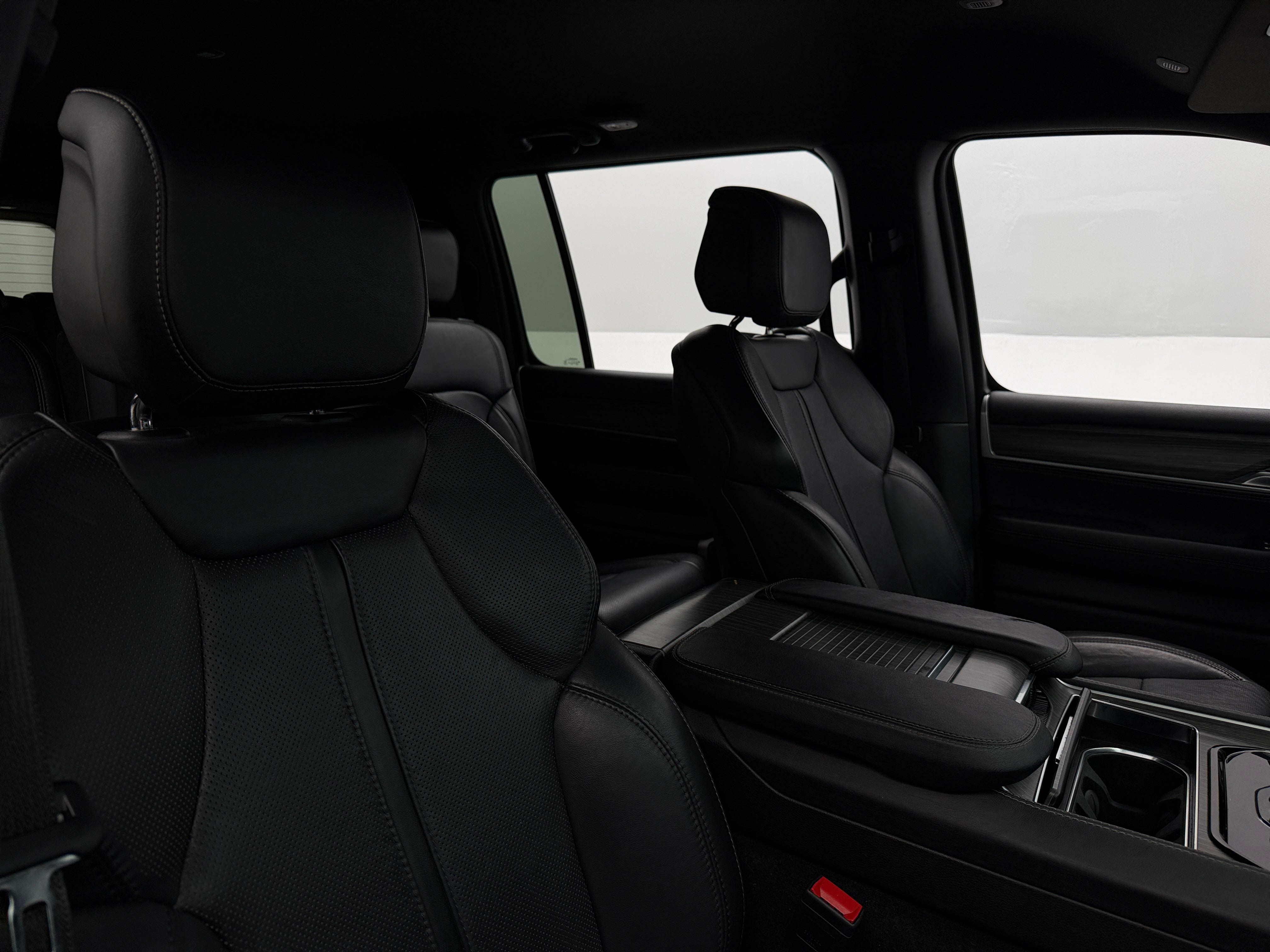 2024 Jeep Wagoneer