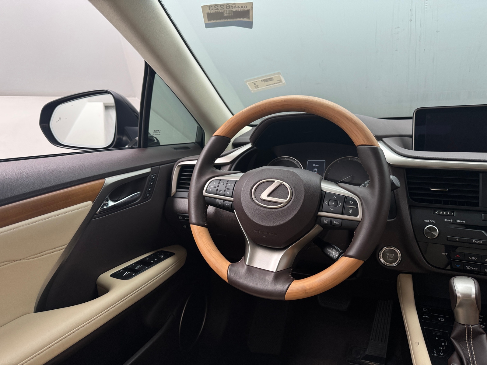 Thumbnail: 2018 Lexus RX - 5