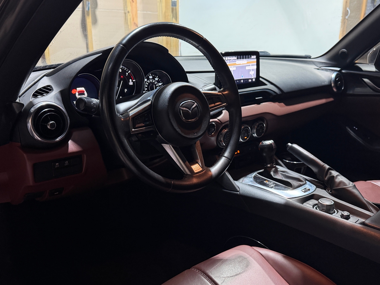 Thumbnail: 2019 Mazda MX-5 Miata - 2