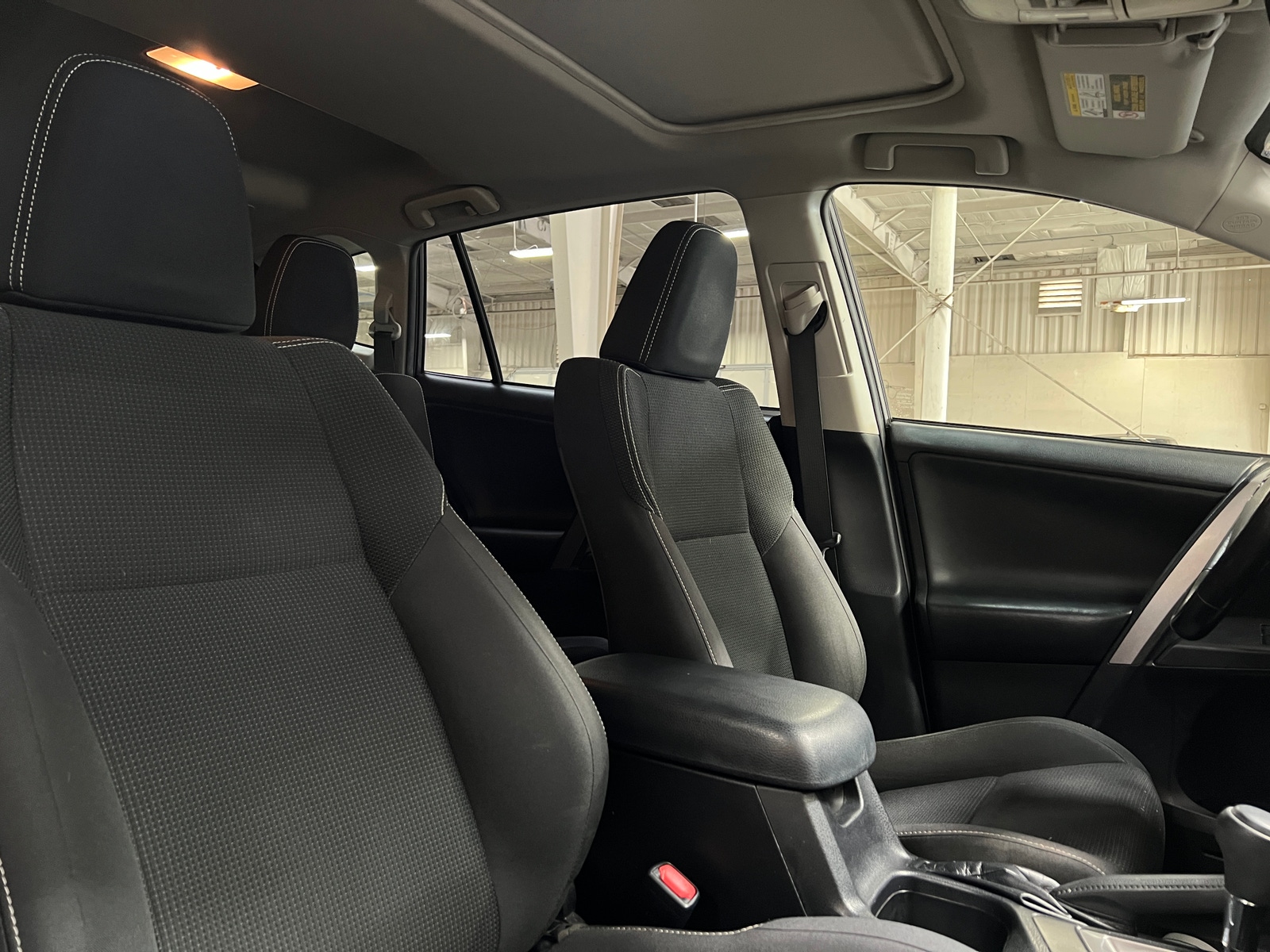 Thumbnail: 2018 Toyota RAV4 - 2