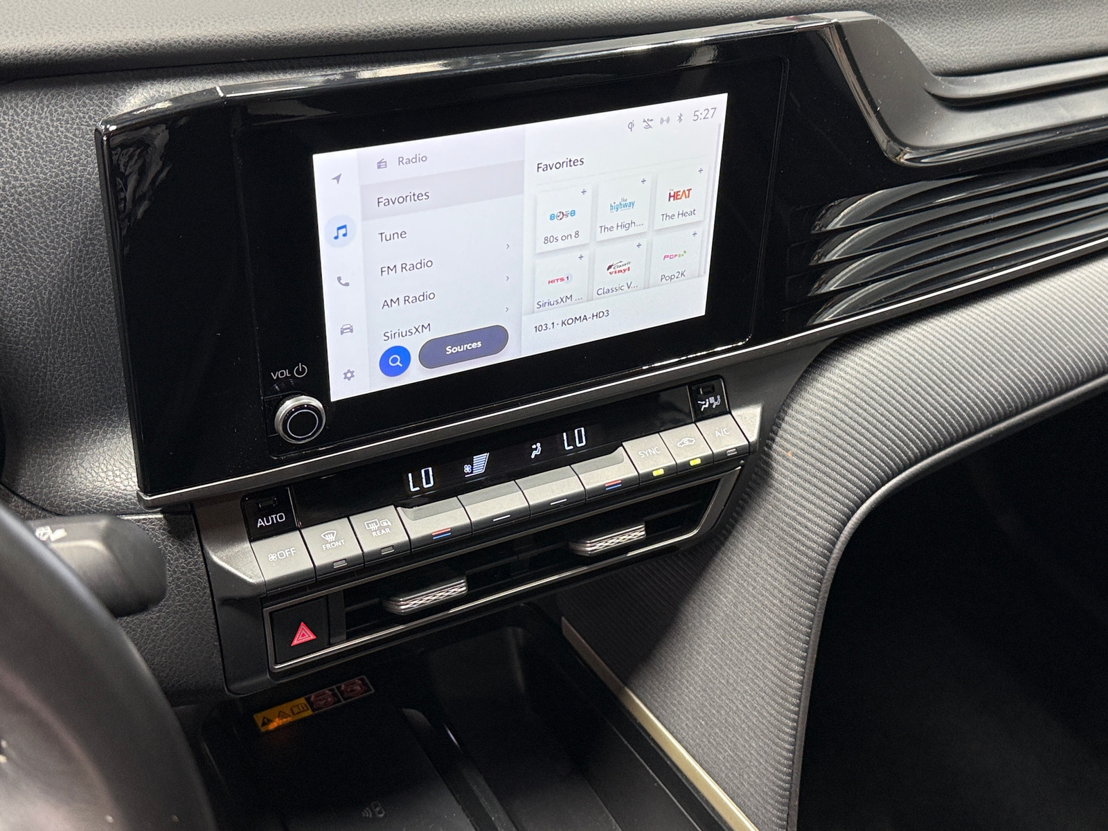 Thumbnail: 2025 Toyota Camry - 3