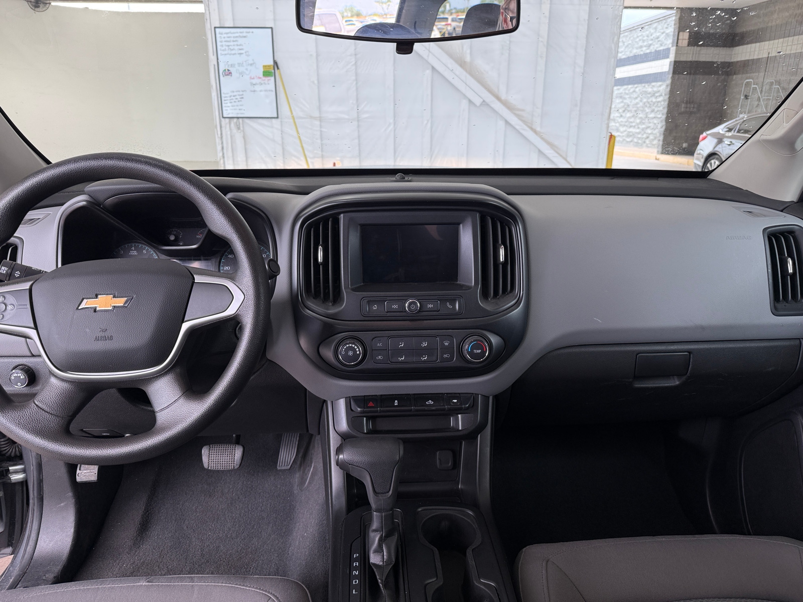 Thumbnail: 2021 Chevrolet Colorado - 3