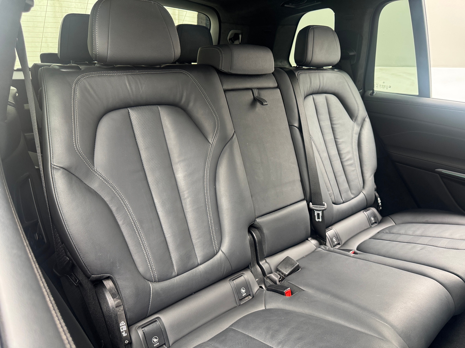 Thumbnail: 2022 BMW X7 - 5