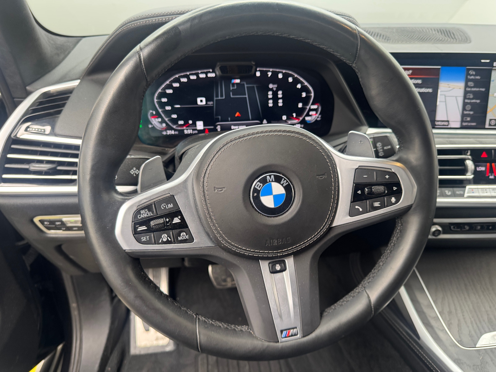 Thumbnail: 2022 BMW X7 - 4