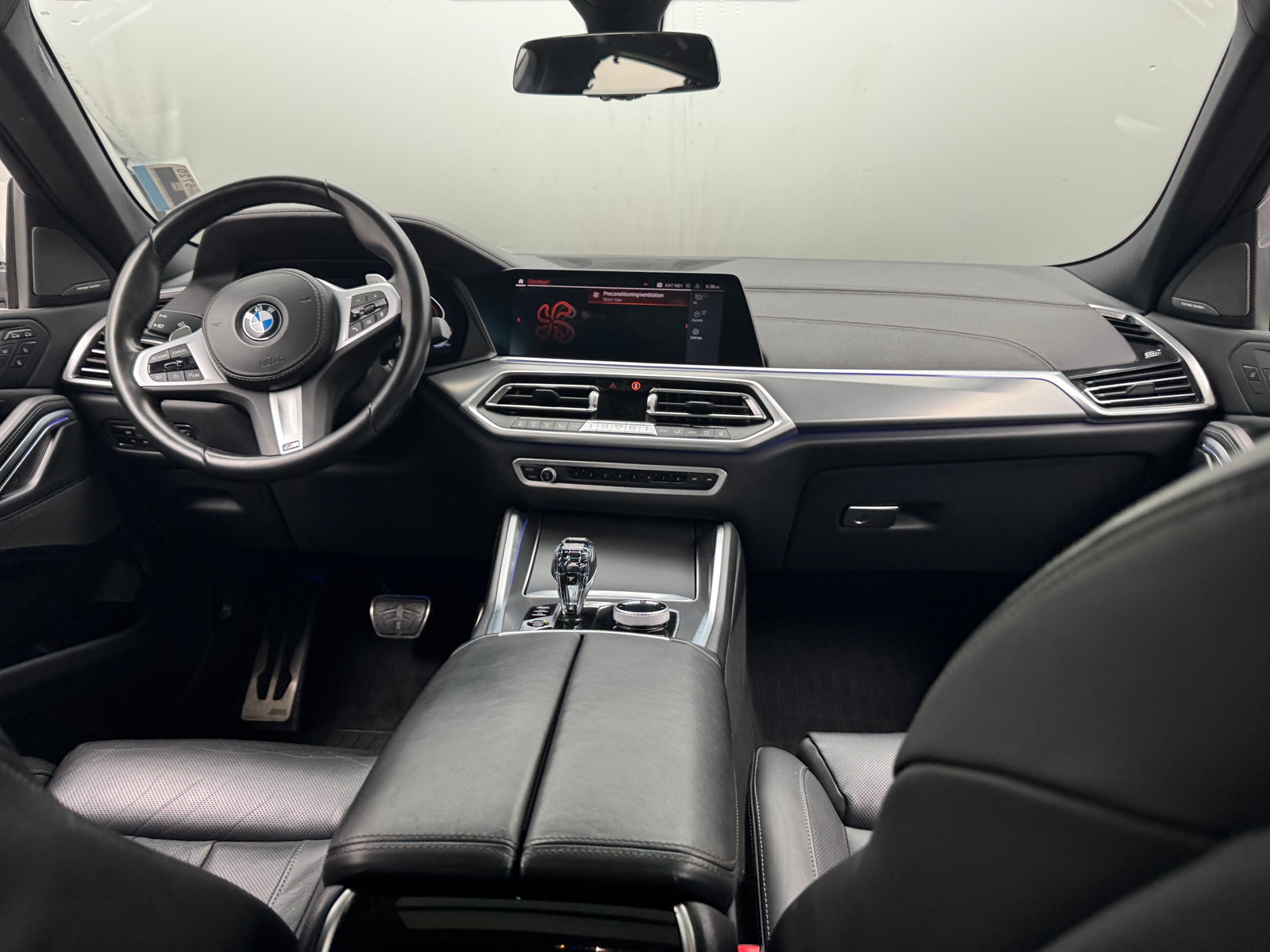 Thumbnail: 2023 BMW X6 - 2
