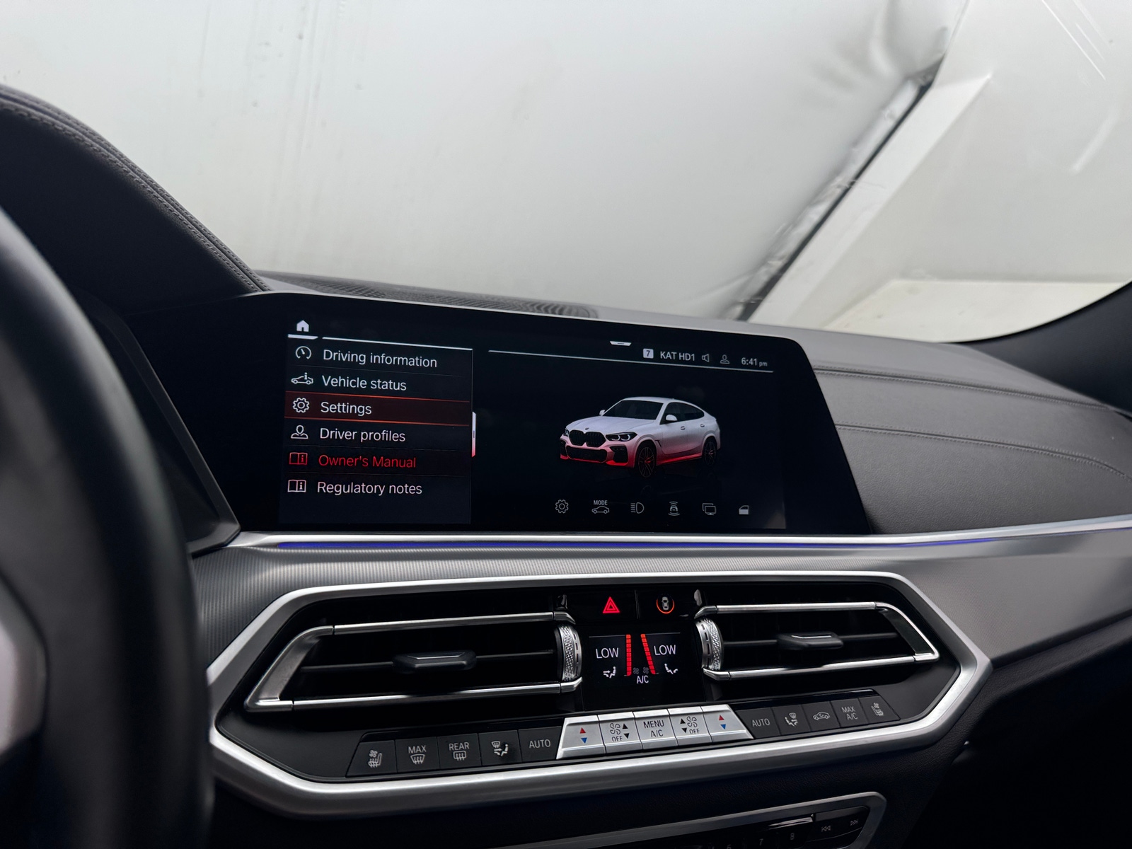 Thumbnail: 2023 BMW X6 - 3