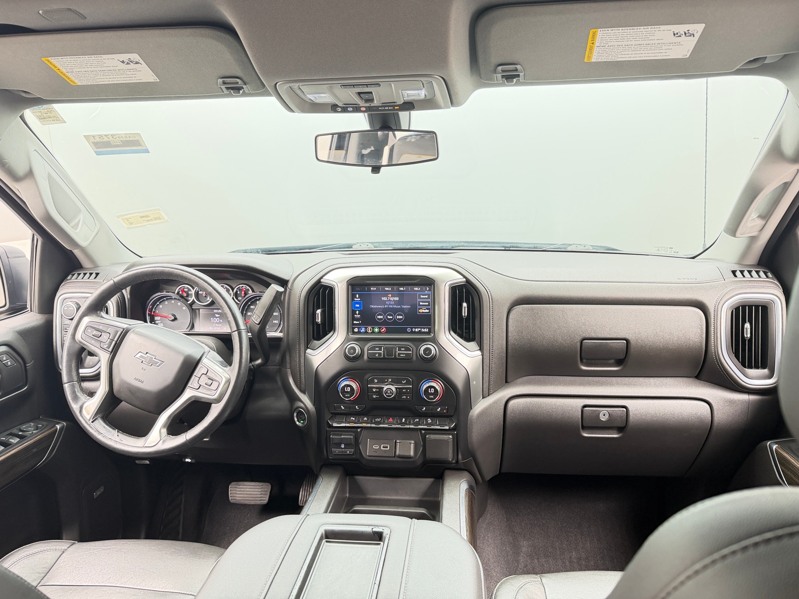 Thumbnail: 2020 Chevrolet Silverado 1500 - 3