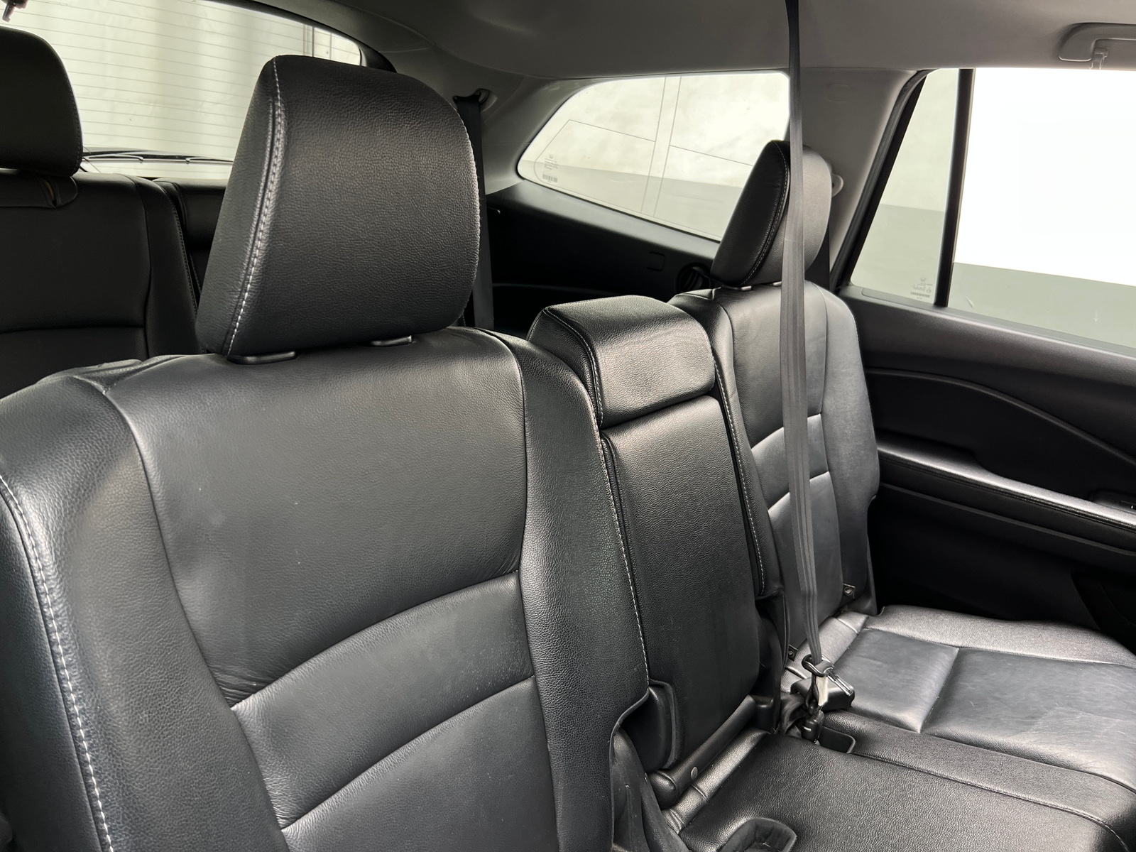 Thumbnail: 2017 Honda Pilot - 5