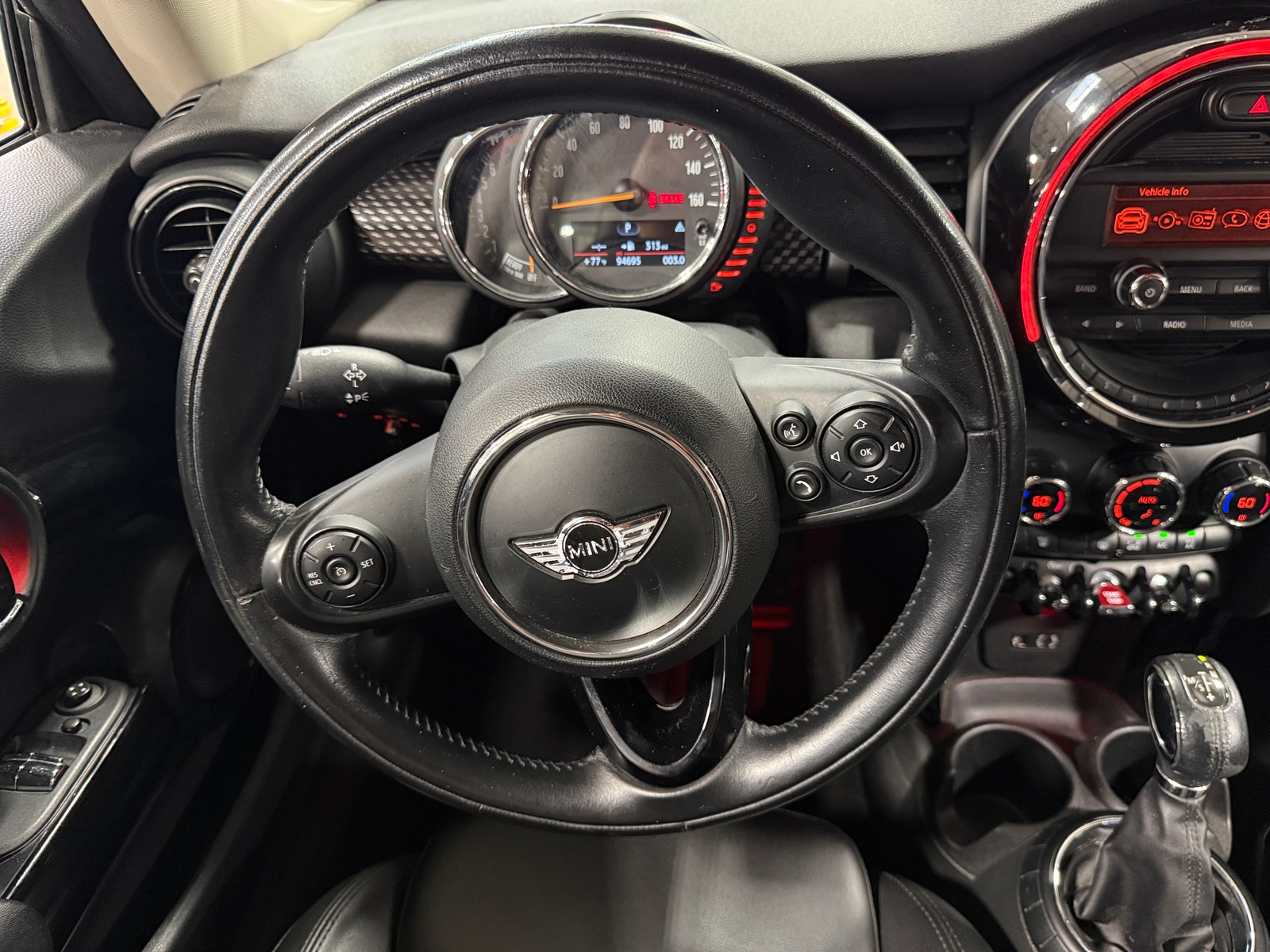 Thumbnail: 2016 MINI Cooper Hardtop - 5