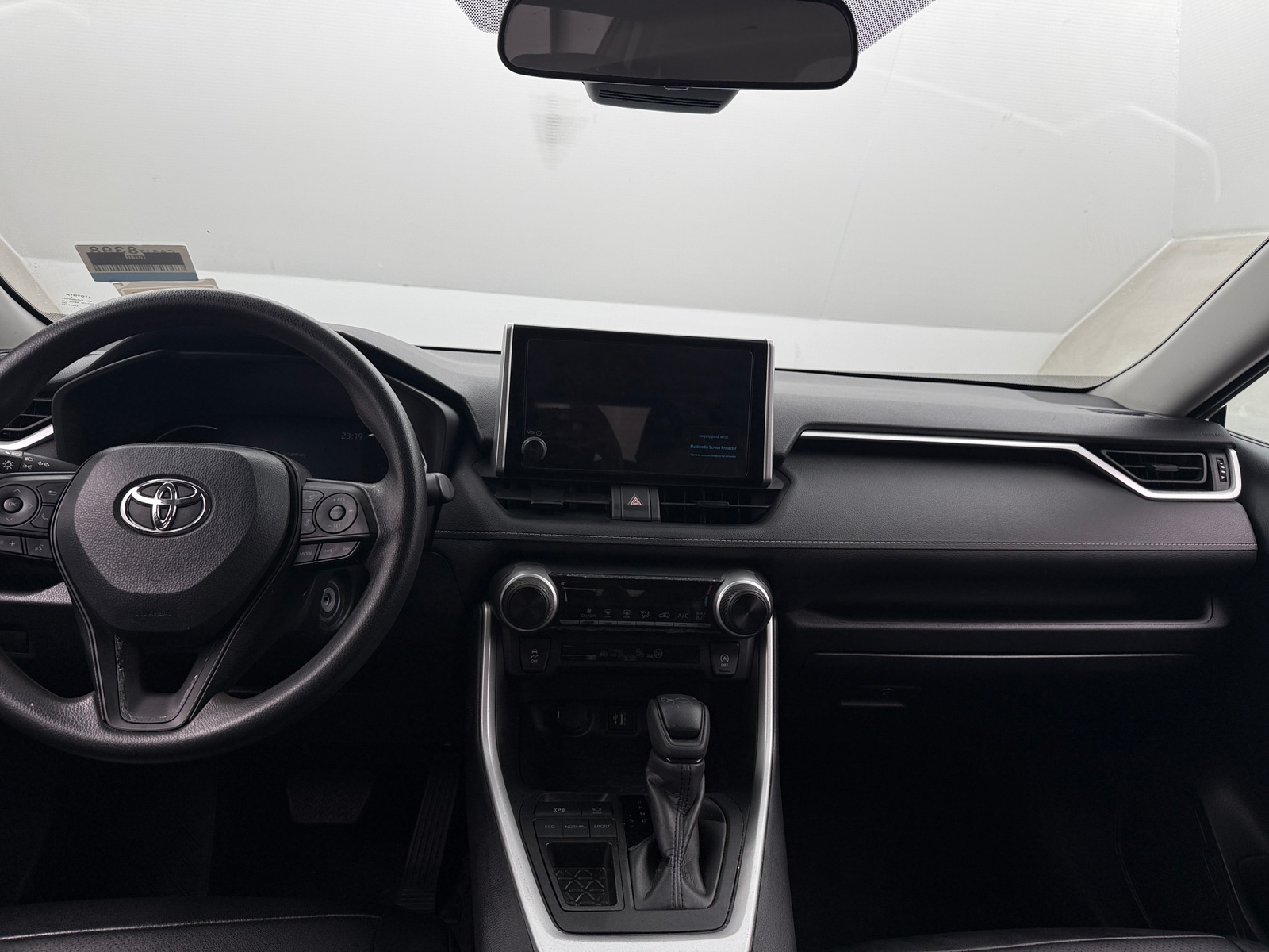 Thumbnail: 2024 Toyota RAV4 - 3