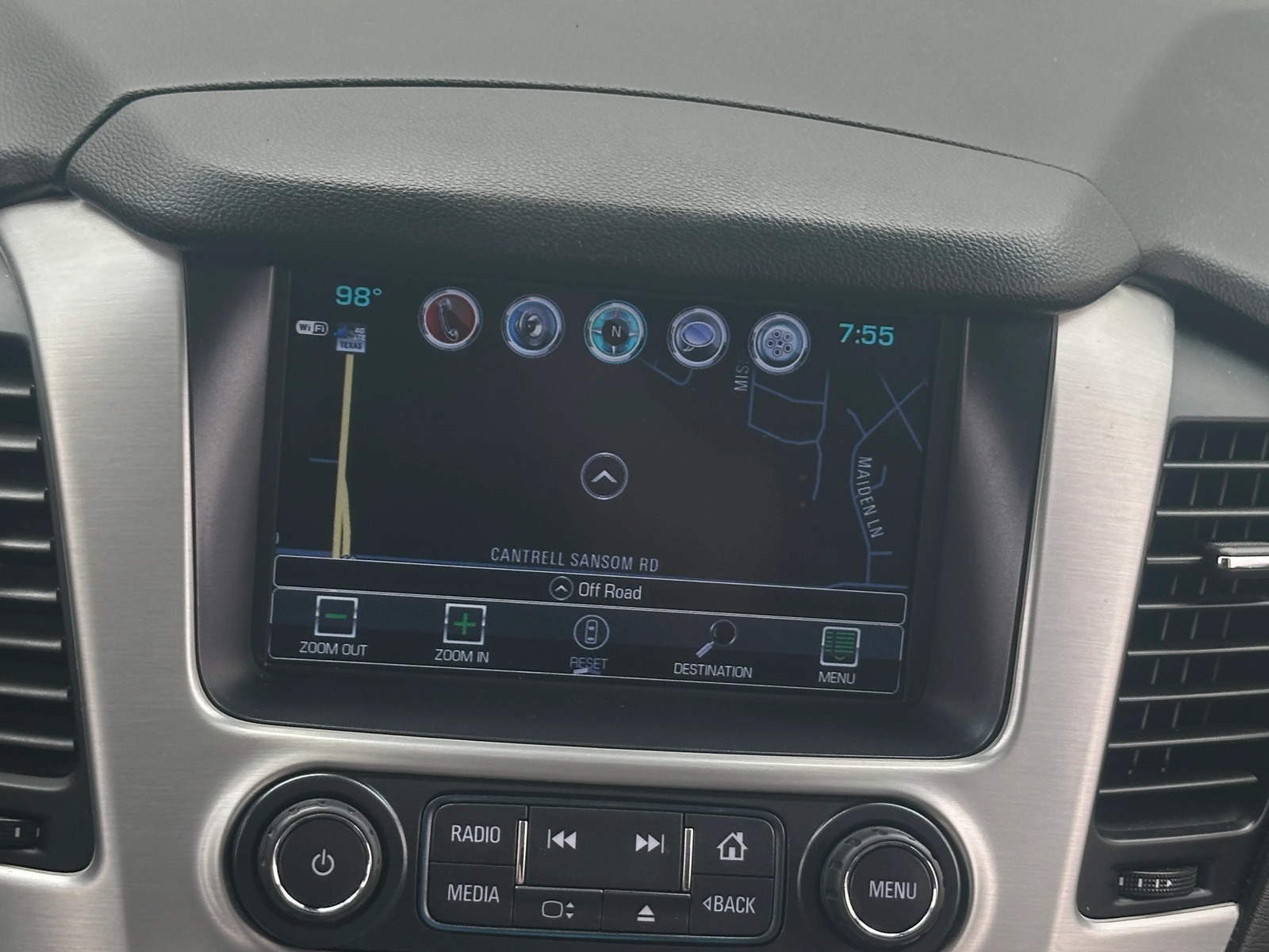 Thumbnail: 2020 GMC Yukon XL - 3