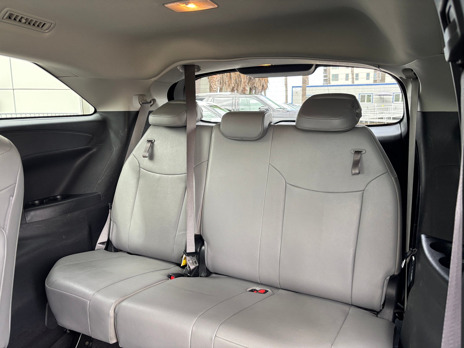 Thumbnail: 2025 Toyota Sienna - 5