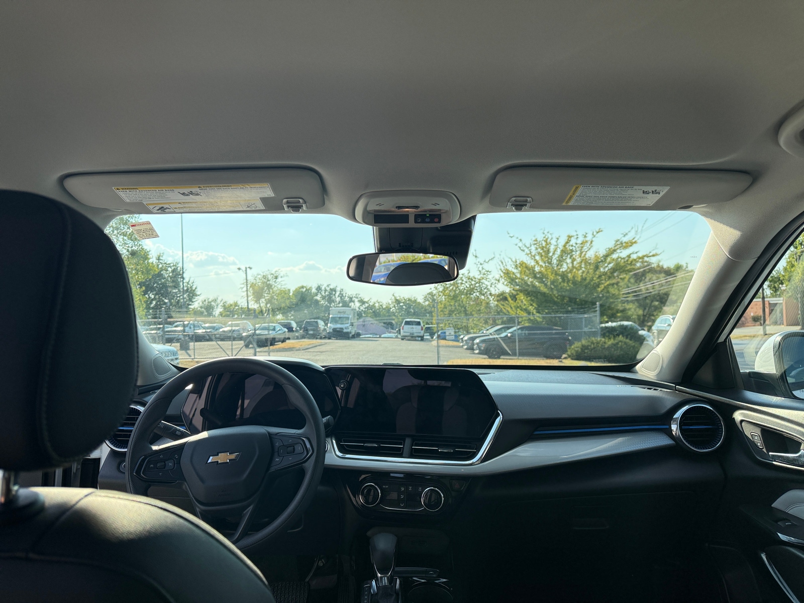 Thumbnail: 2025 Chevrolet Trax - 3