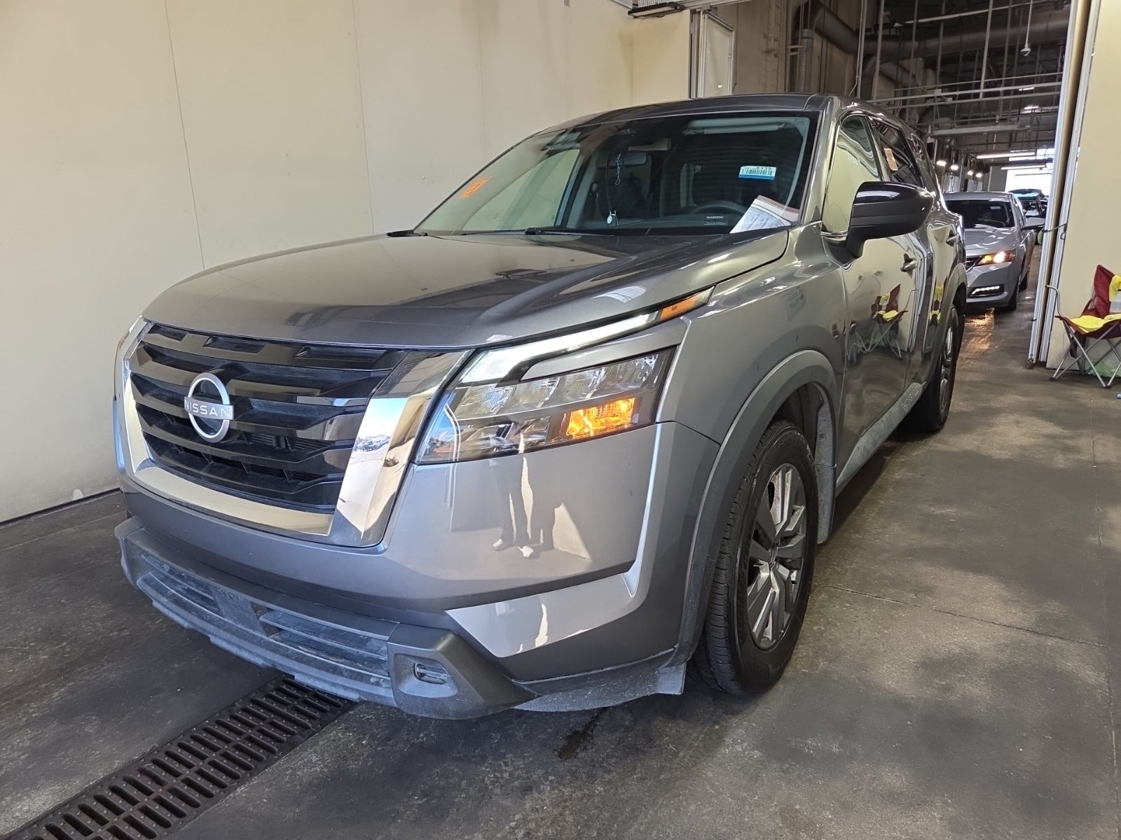 2025 Nissan Pathfinder S
