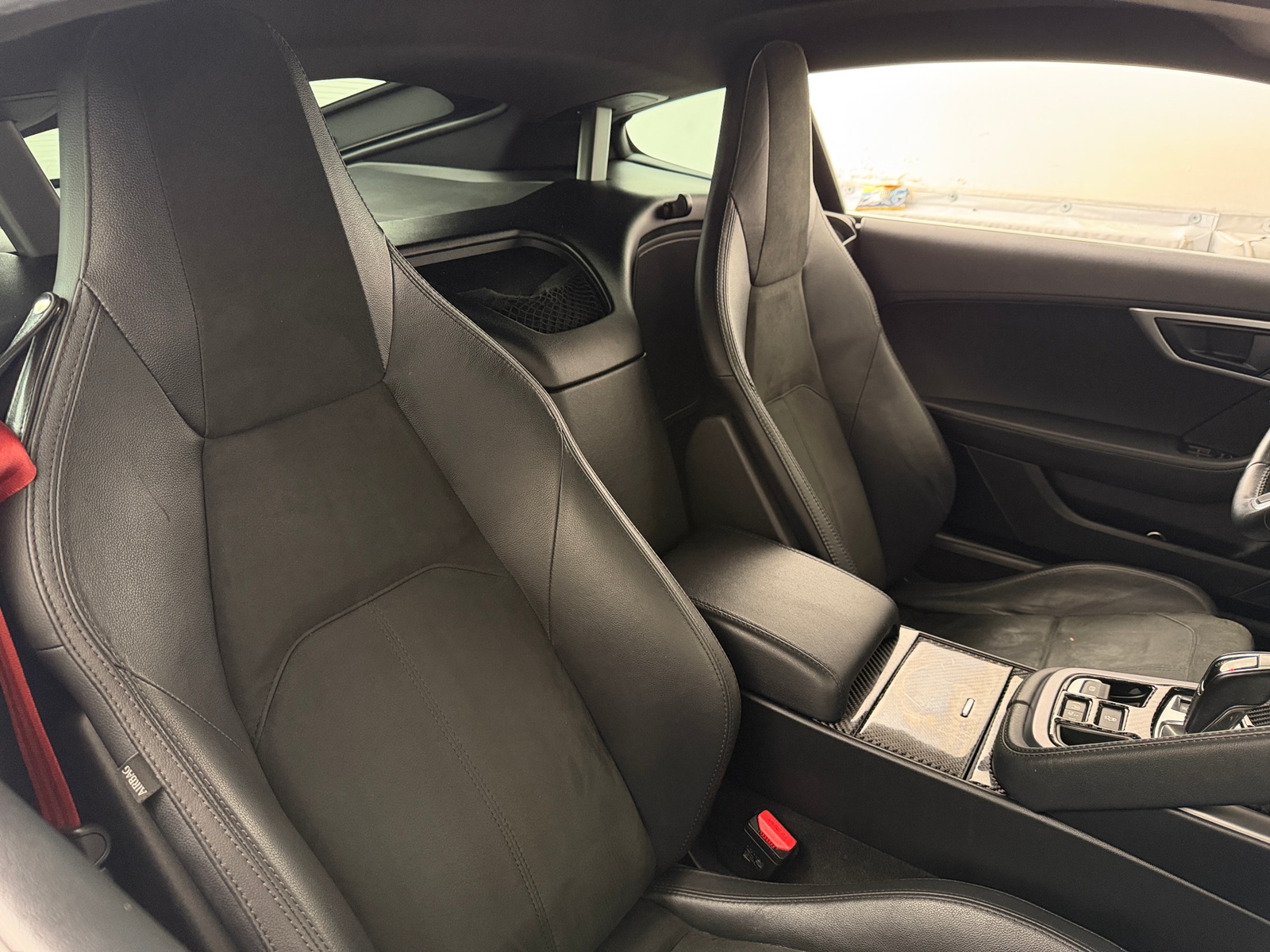 Thumbnail: 2018 Jaguar F-Type - 2