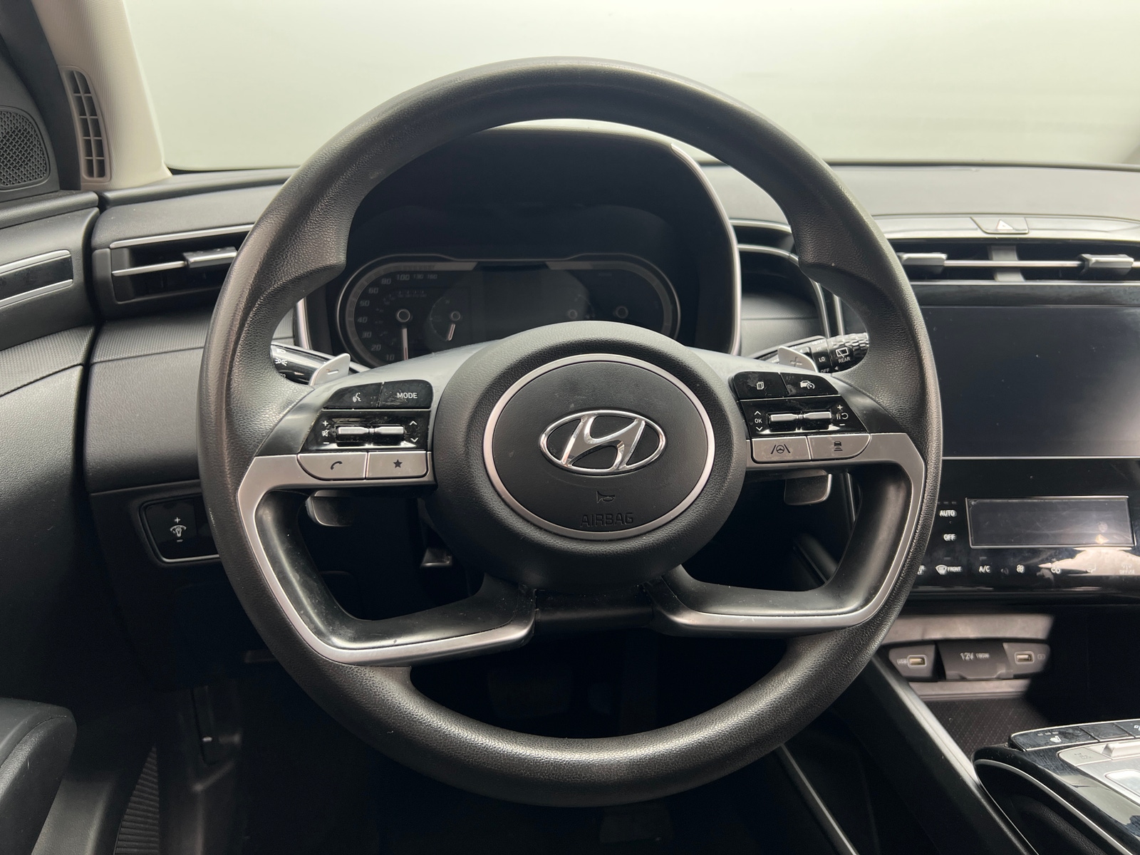 Thumbnail: 2022 Hyundai Tucson - 5