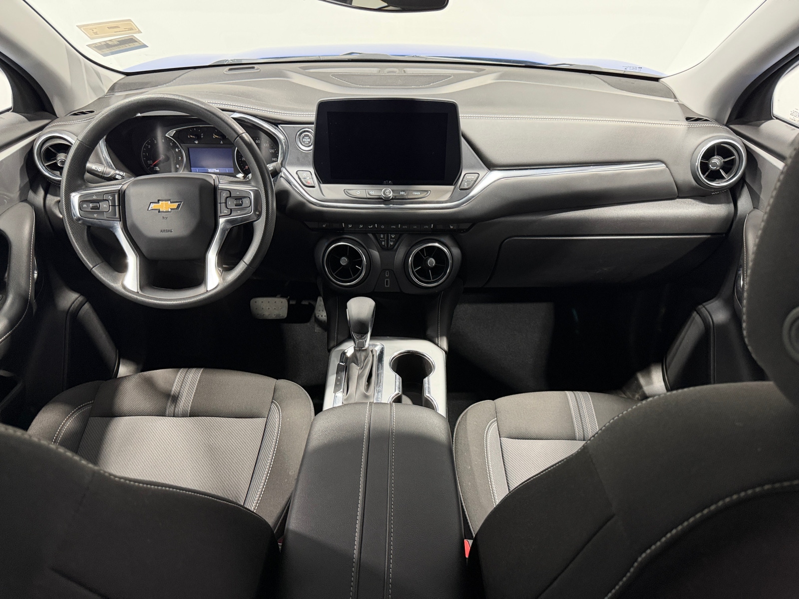 Thumbnail: 2025 Chevrolet Blazer - 3