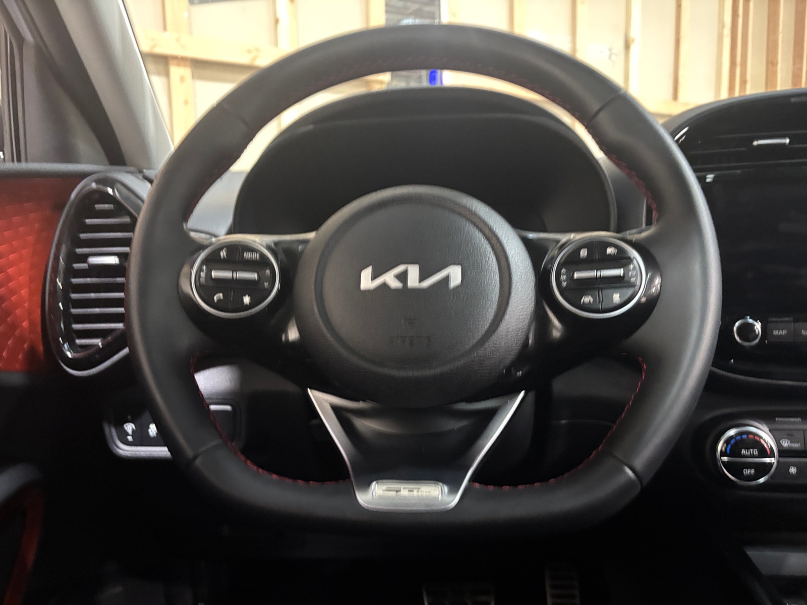 Thumbnail: 2025 Kia Soul - 4