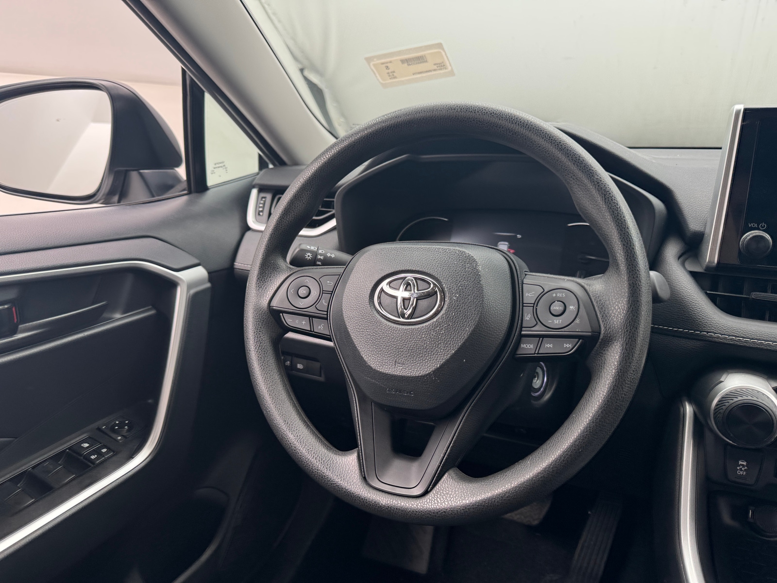 Thumbnail: 2024 Toyota RAV4 - 5