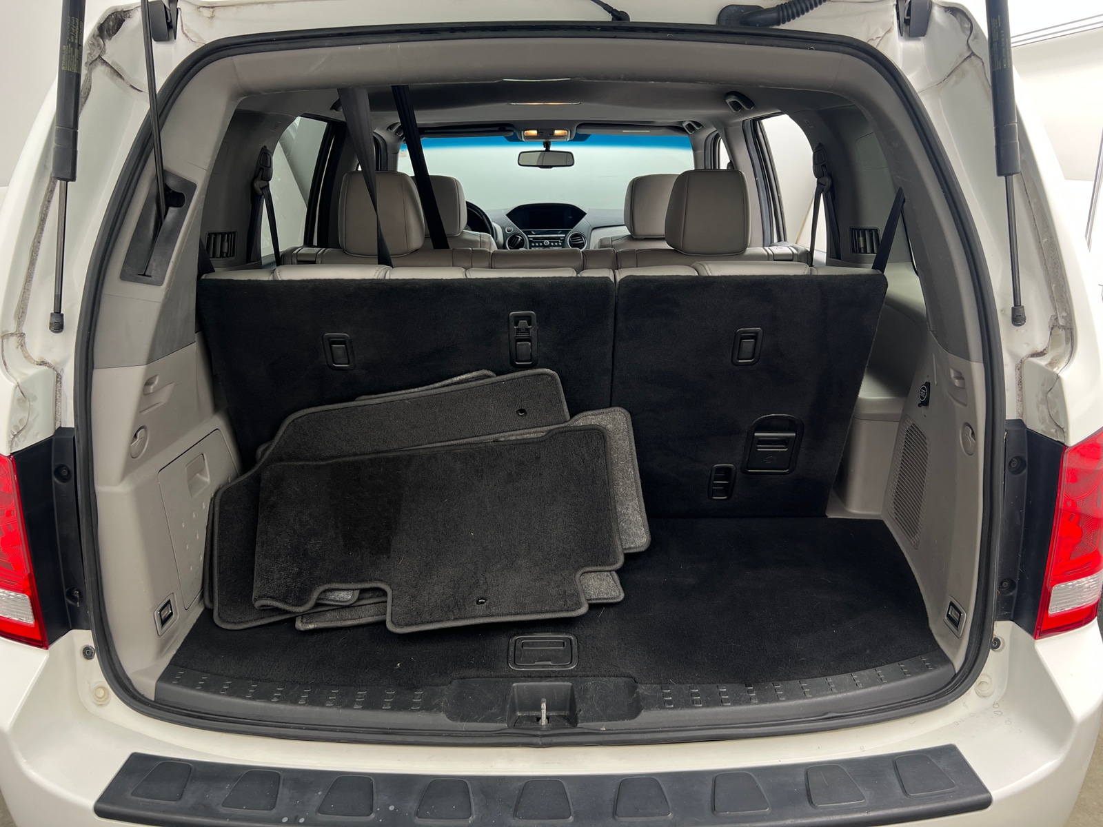 Thumbnail: 2012 Honda Pilot - 7