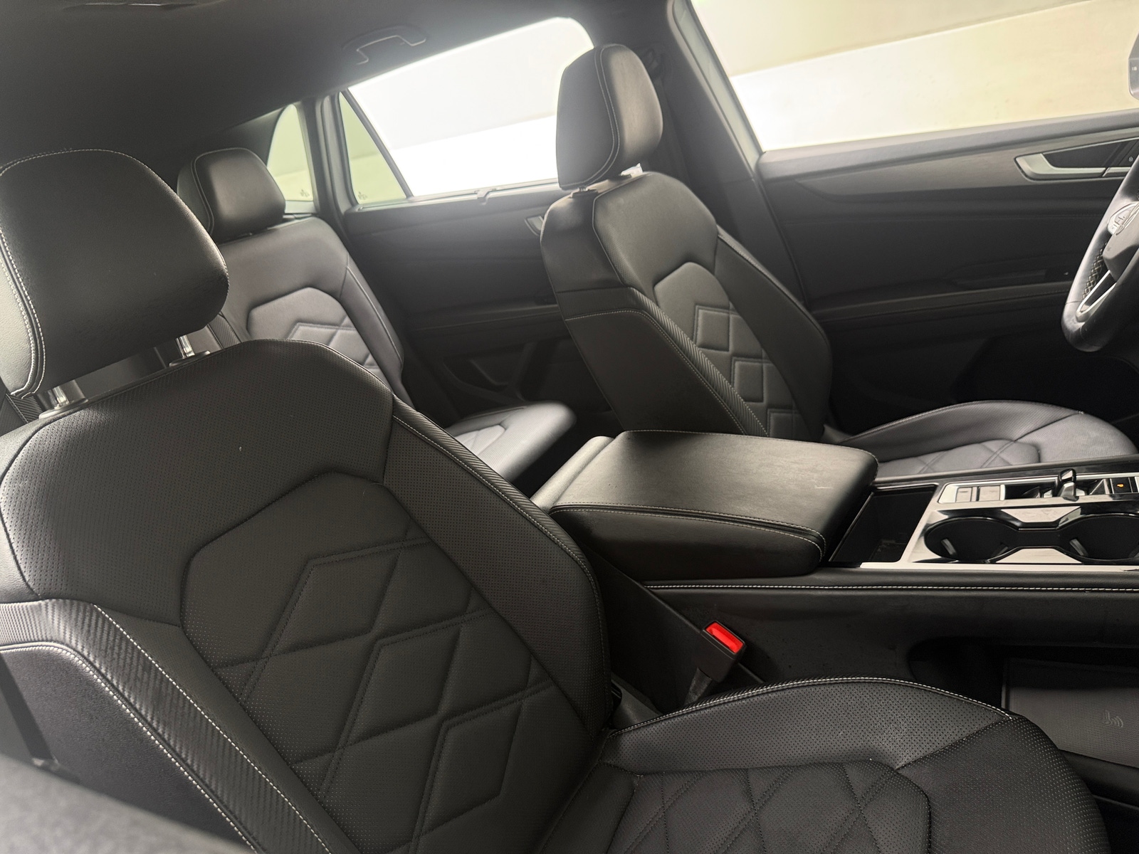 Thumbnail: 2025 Volkswagen Atlas - 2
