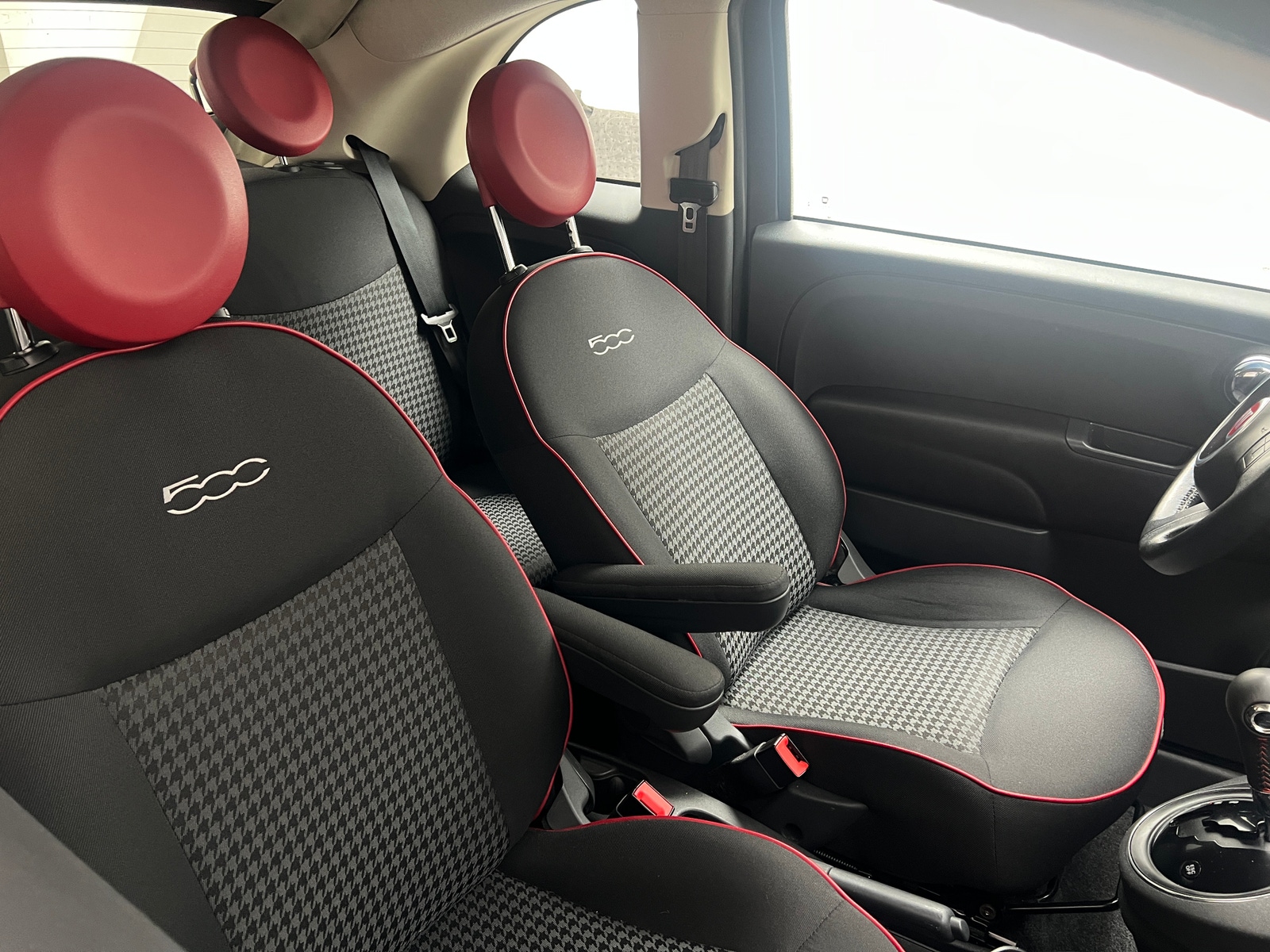 Thumbnail: 2019 Fiat 500 - 2