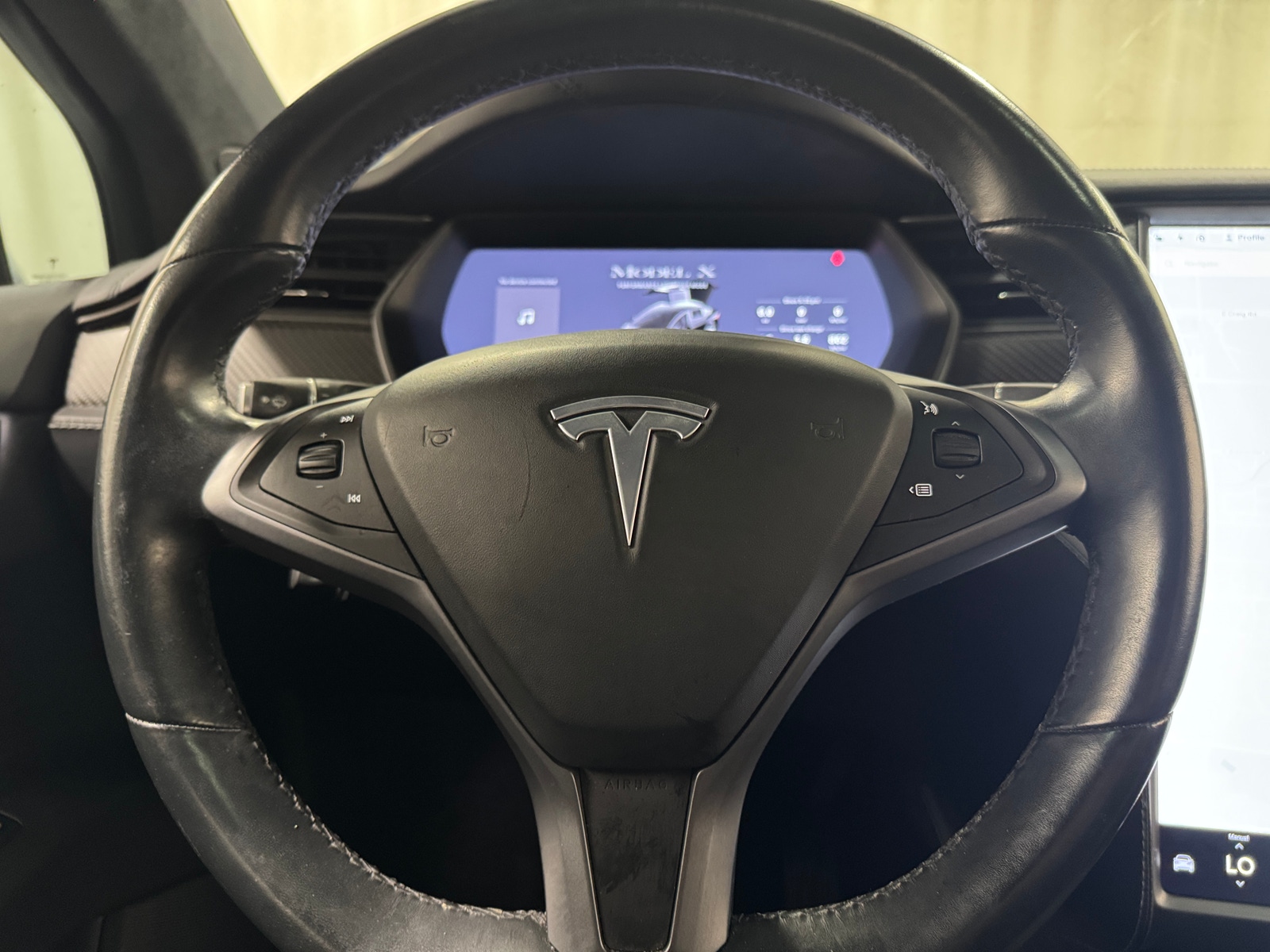Thumbnail: 2021 Tesla Model X - 4