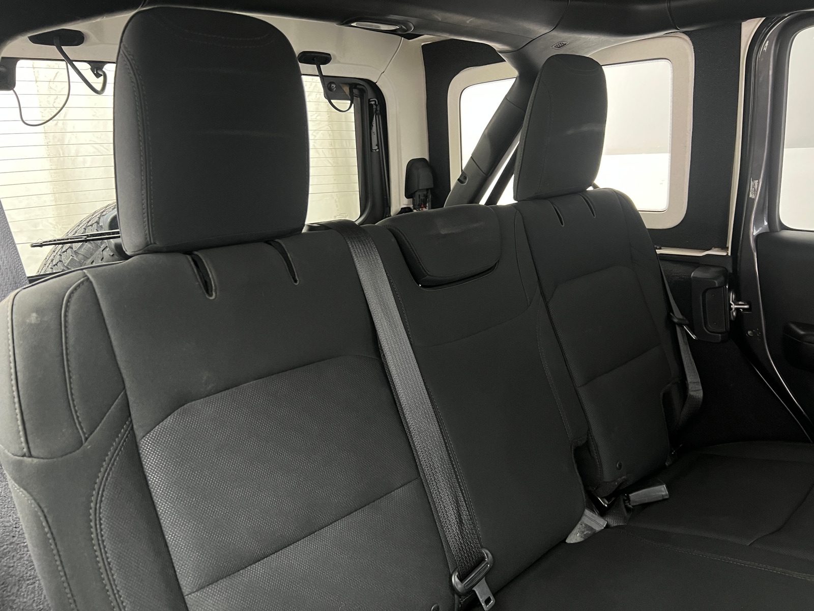 Thumbnail: 2018 Jeep Wrangler - 6