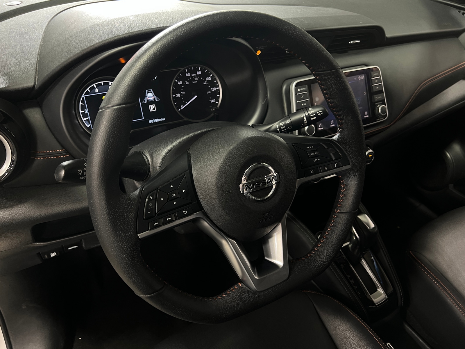 Thumbnail: 2020 Nissan Kicks - 4