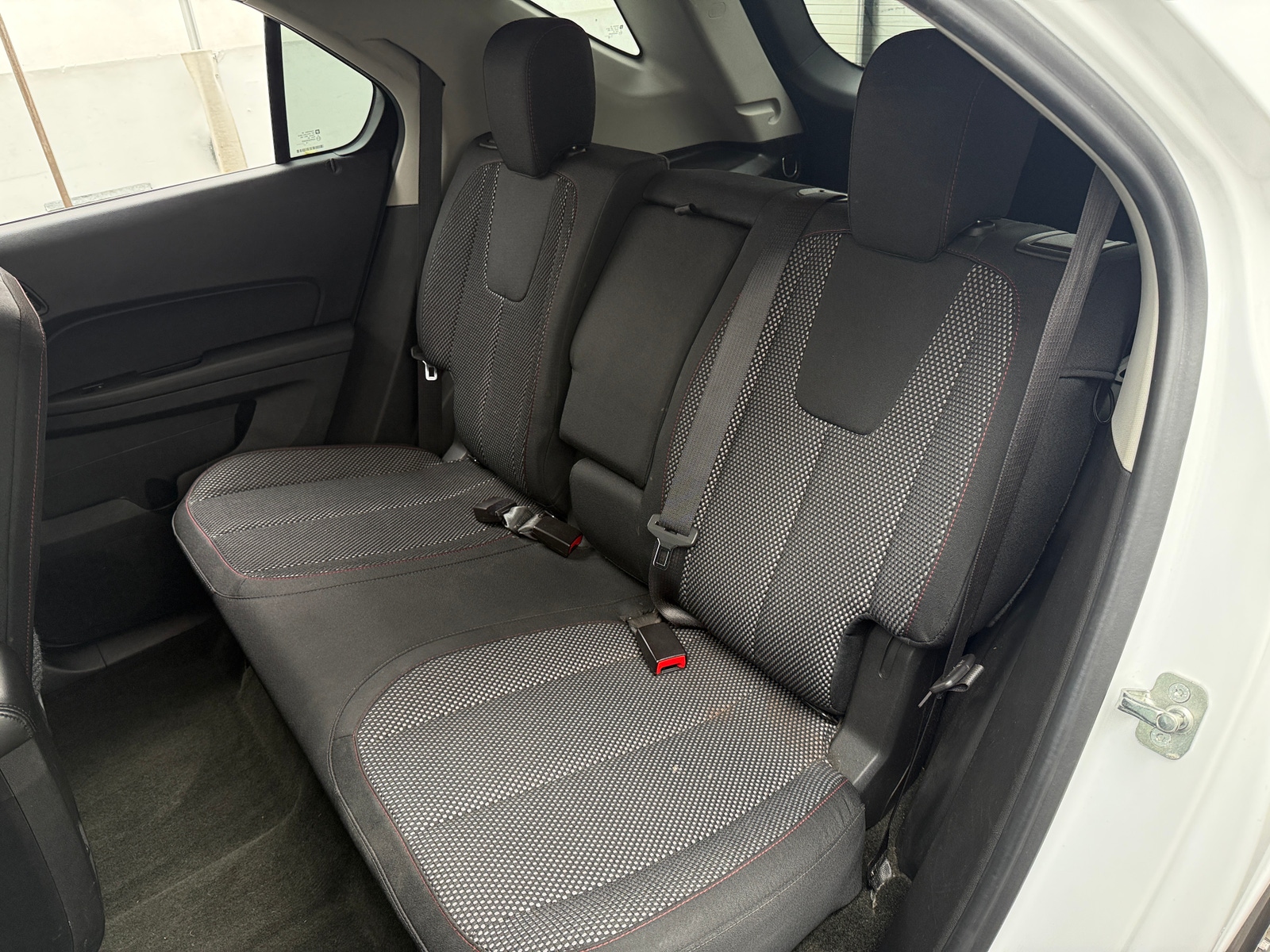 Thumbnail: 2017 Chevrolet Equinox - 6