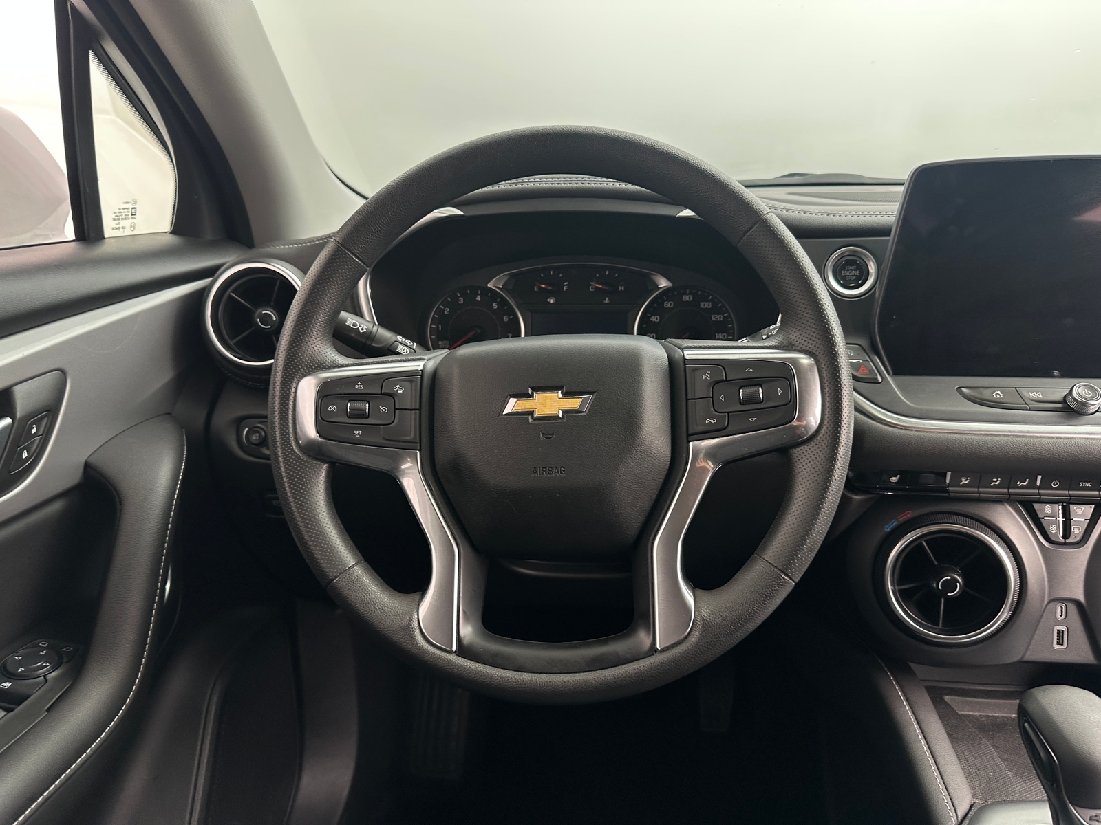 Thumbnail: 2024 Chevrolet Blazer - 5
