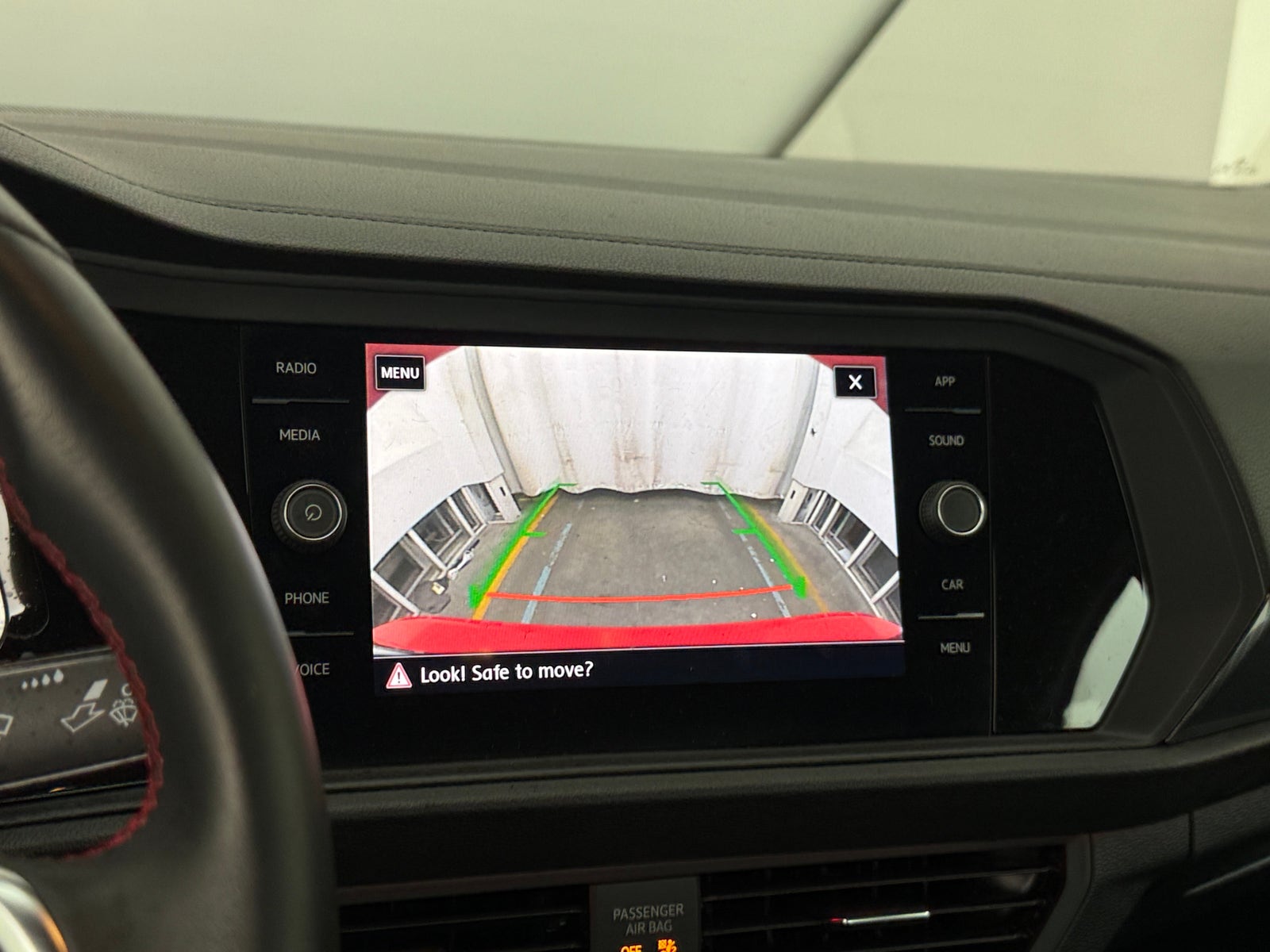 Thumbnail: 2019 Volkswagen Jetta - 4