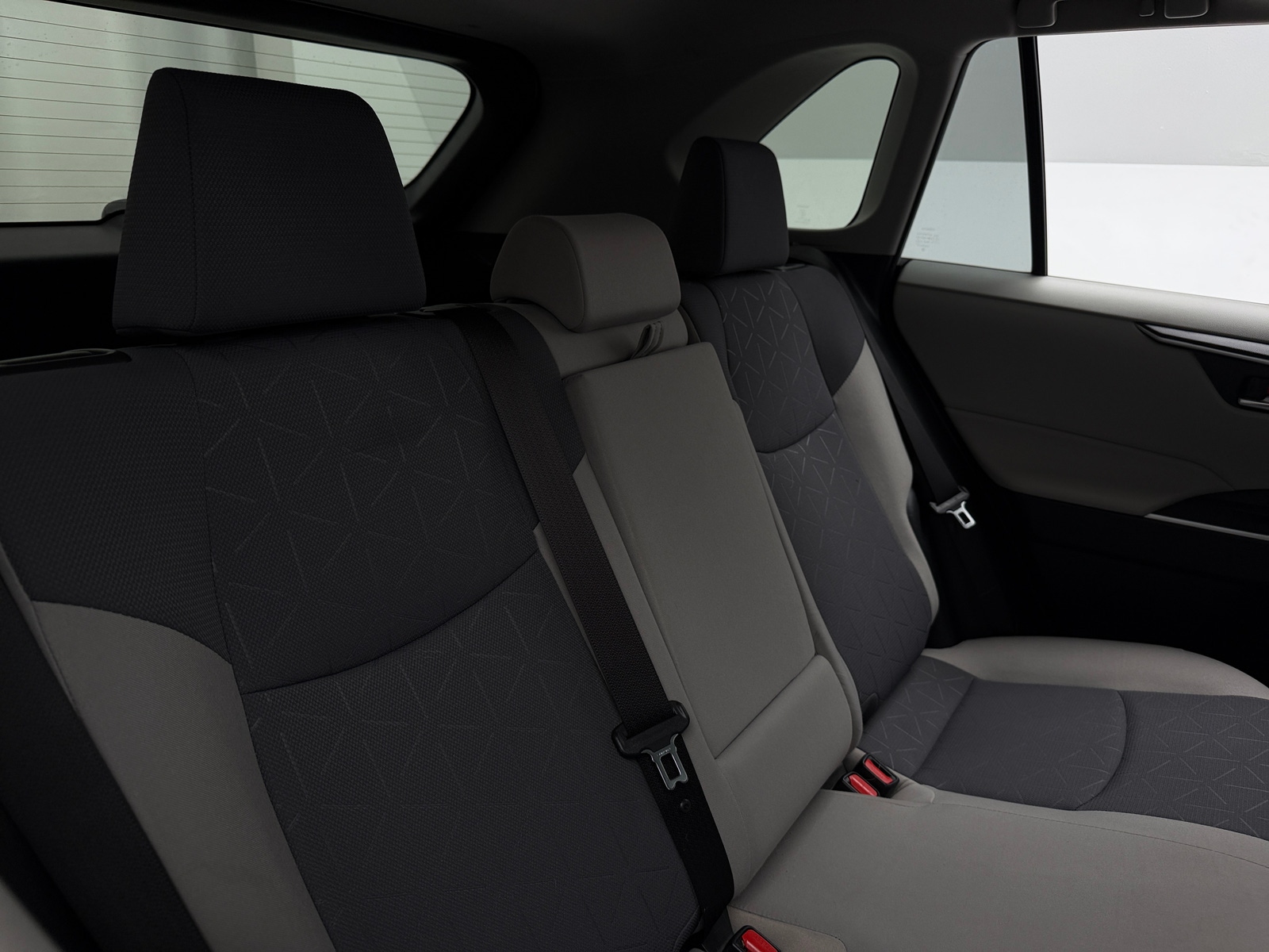 Thumbnail: 2019 Toyota RAV4 - 6